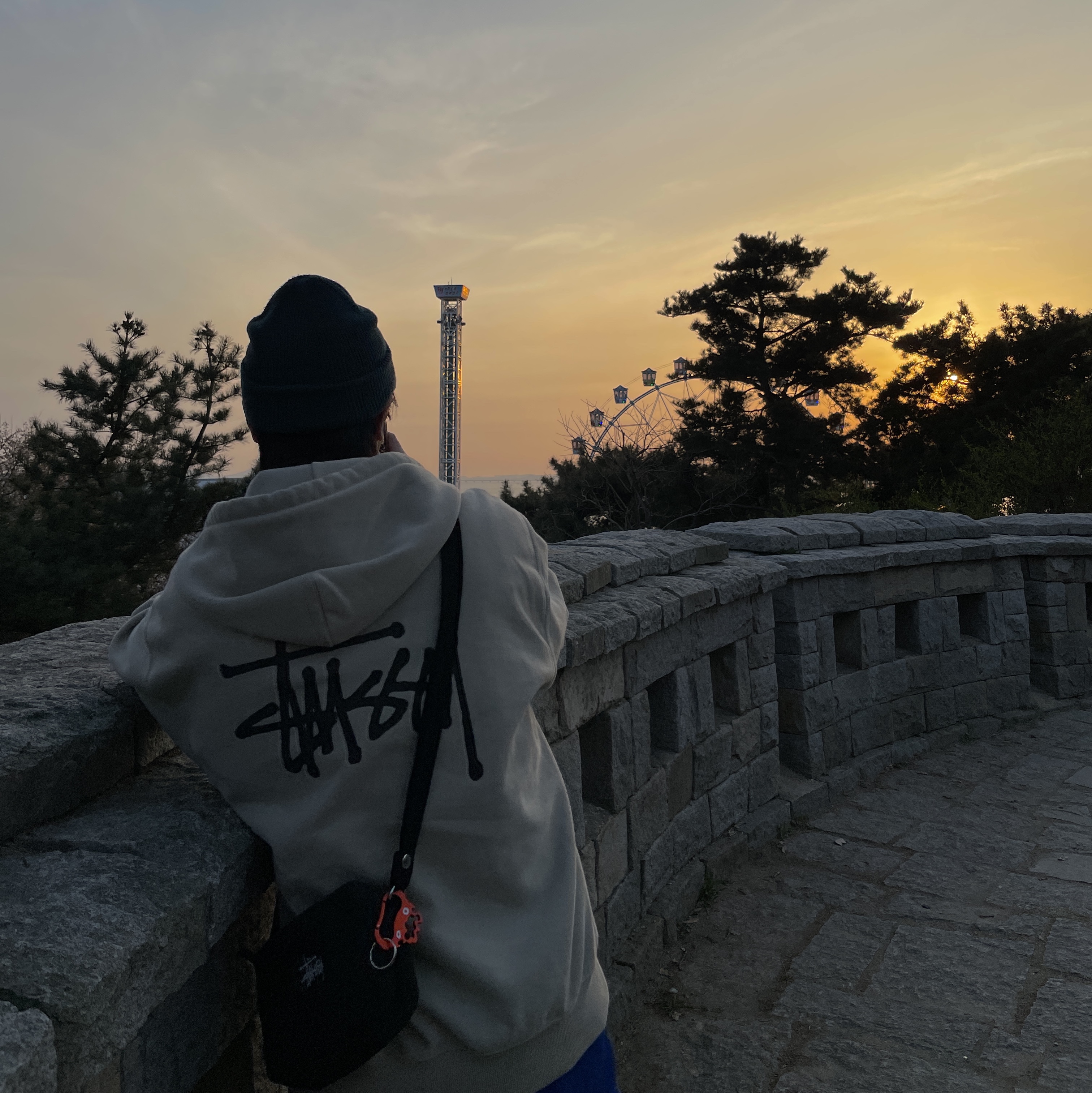 Stussy Canvas Side Pouch Washed Black 착용 스타일