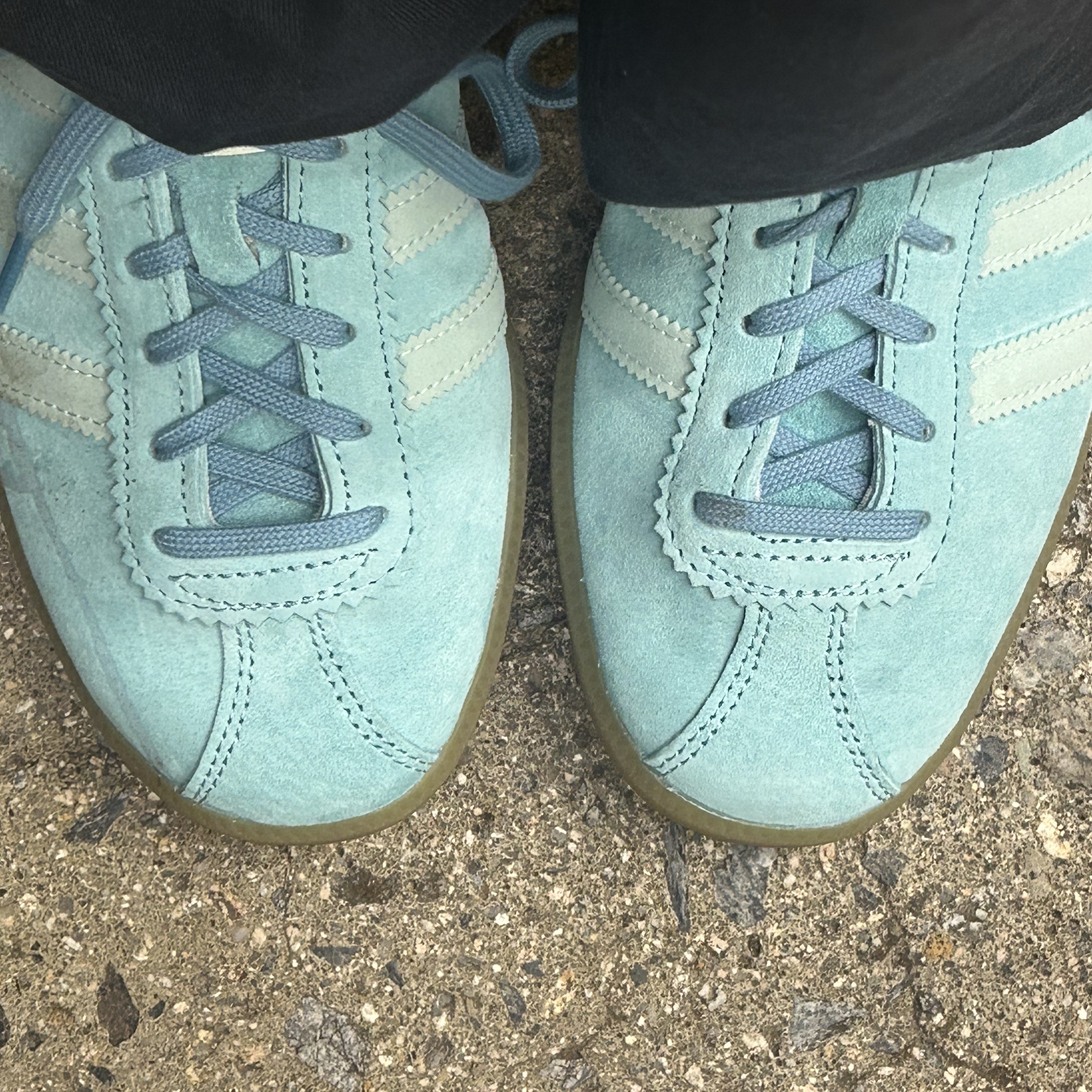Adidas Bermuda Easy Mint 착용 스타일