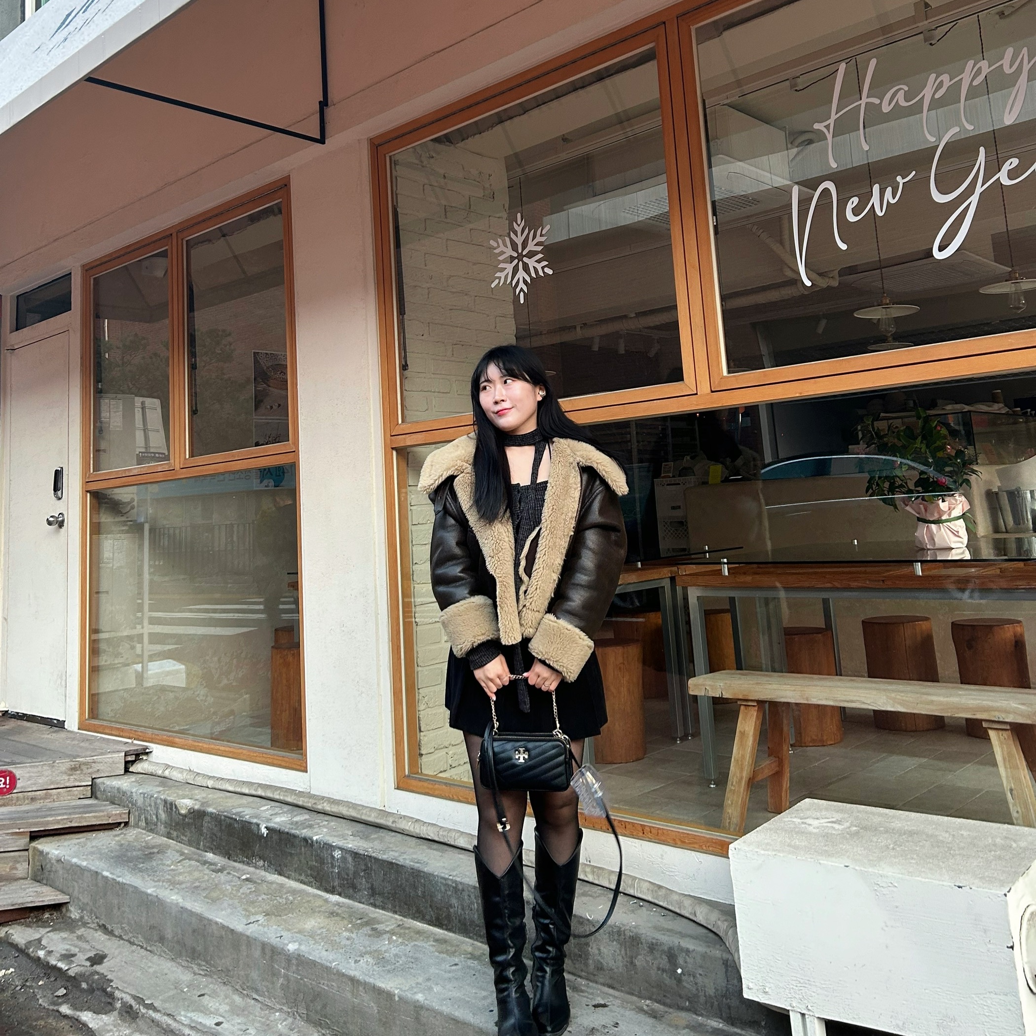 (W) Zara ZW Double-Faced Biker Jacket Brown 착용 스타일 - 2
