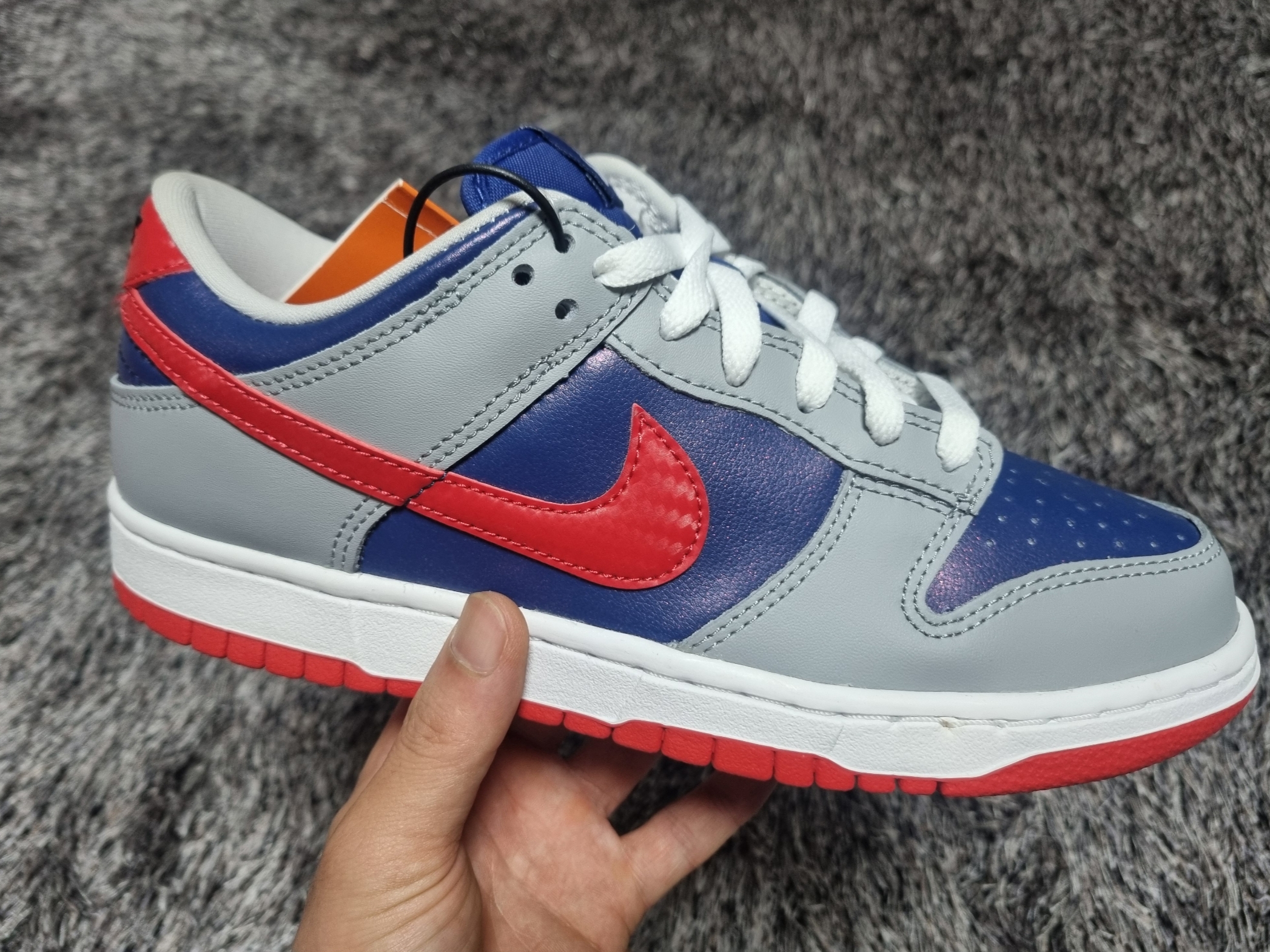 Nike Dunk Low SP Samba 2020 착용 스타일