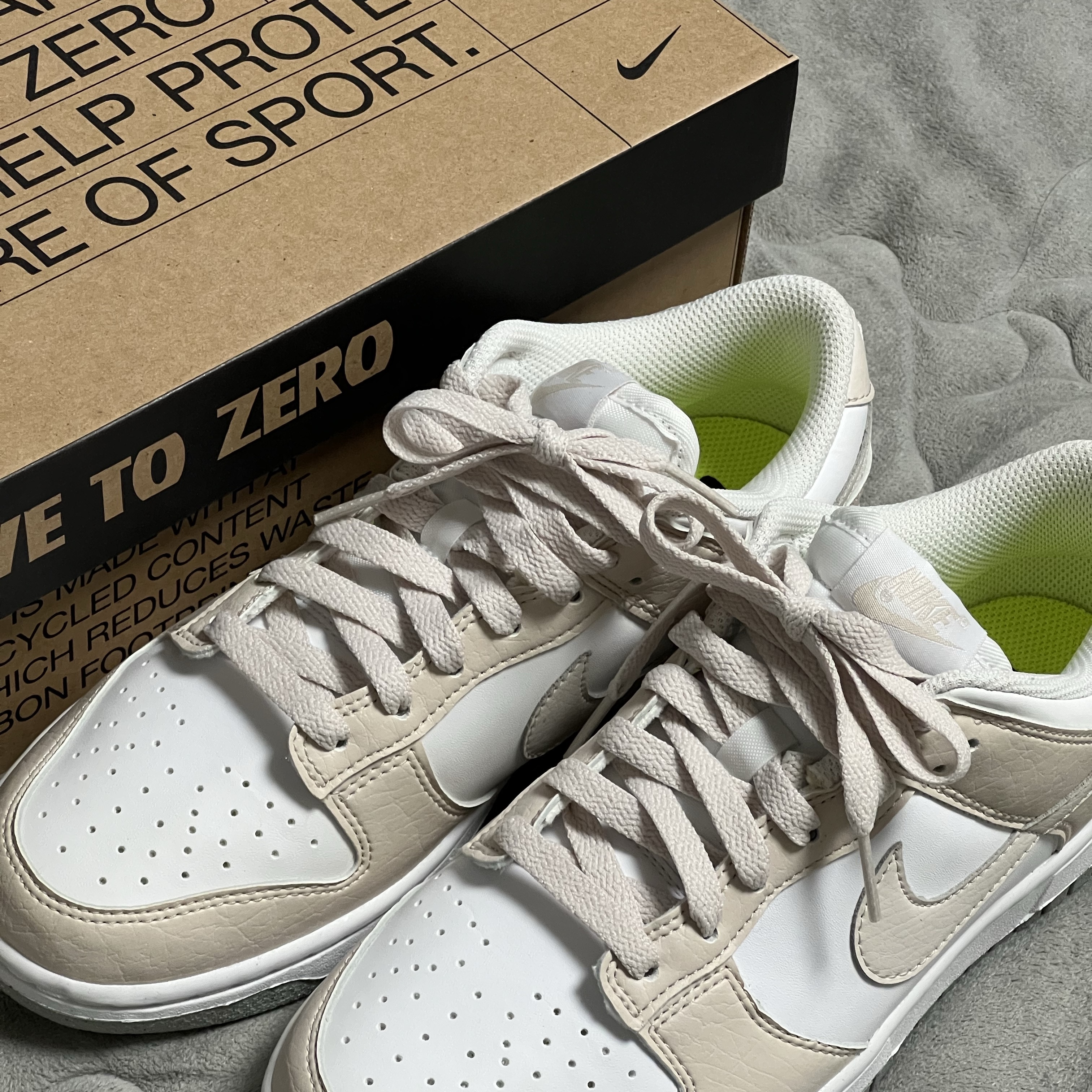 (W) Nike Dunk Low Next Nature Light Orewood Brown 착용 스타일