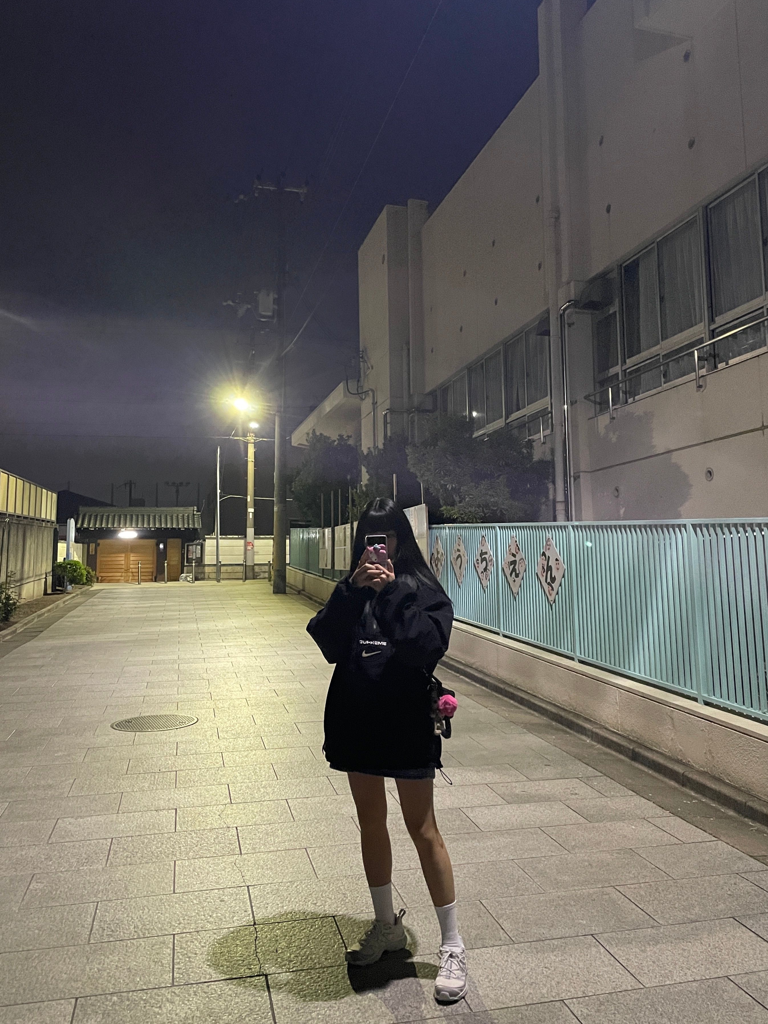 Ader Error x Zara Shoulder Bag Black, Salomon XT-6 Expanse Vanilla Ice White 착용 스타일 - 2
