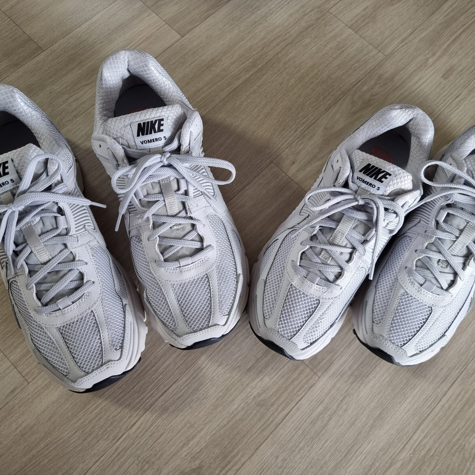 Nike Zoom Vomero 5 SP Vast Grey 2023 착용 스타일 - 1