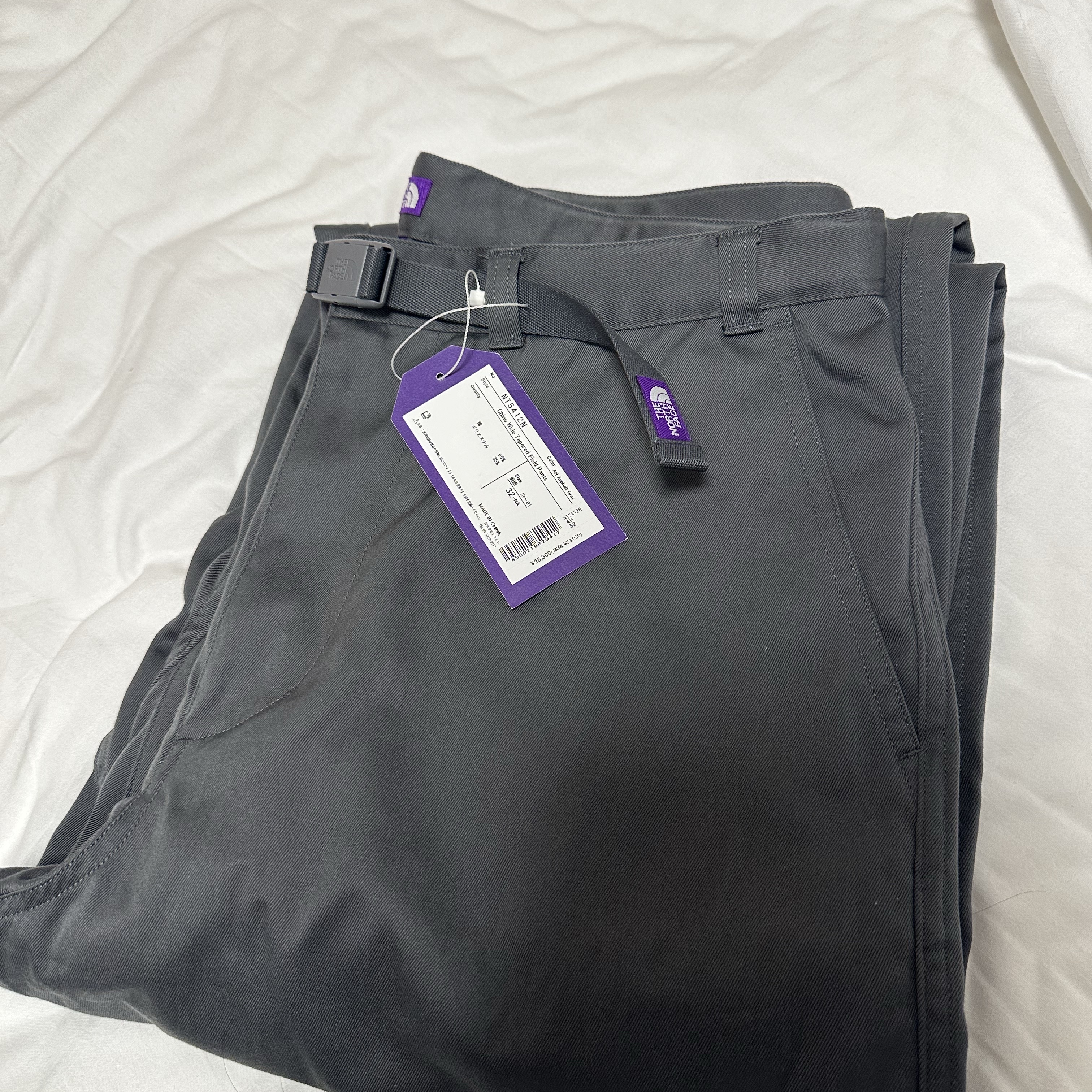 The North Face Purple Label Chino Wide Tapered Field Pants Asphalt Grey 착용 스타일