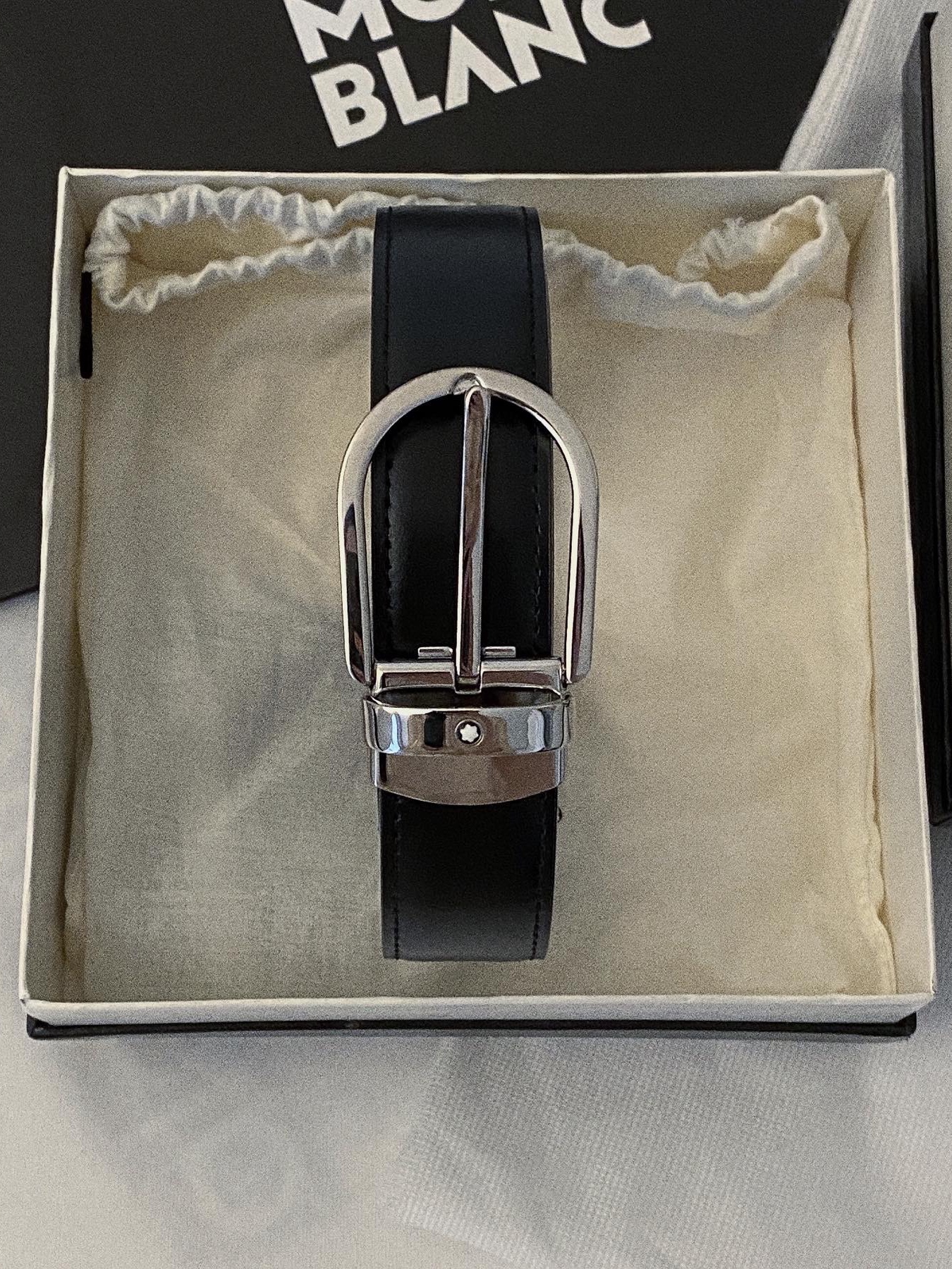 Montblanc Meisterstuck Key Case Black, Montblanc Meisterstuck 6cc Money Clip Wallet Black 착용 스타일 - 8
