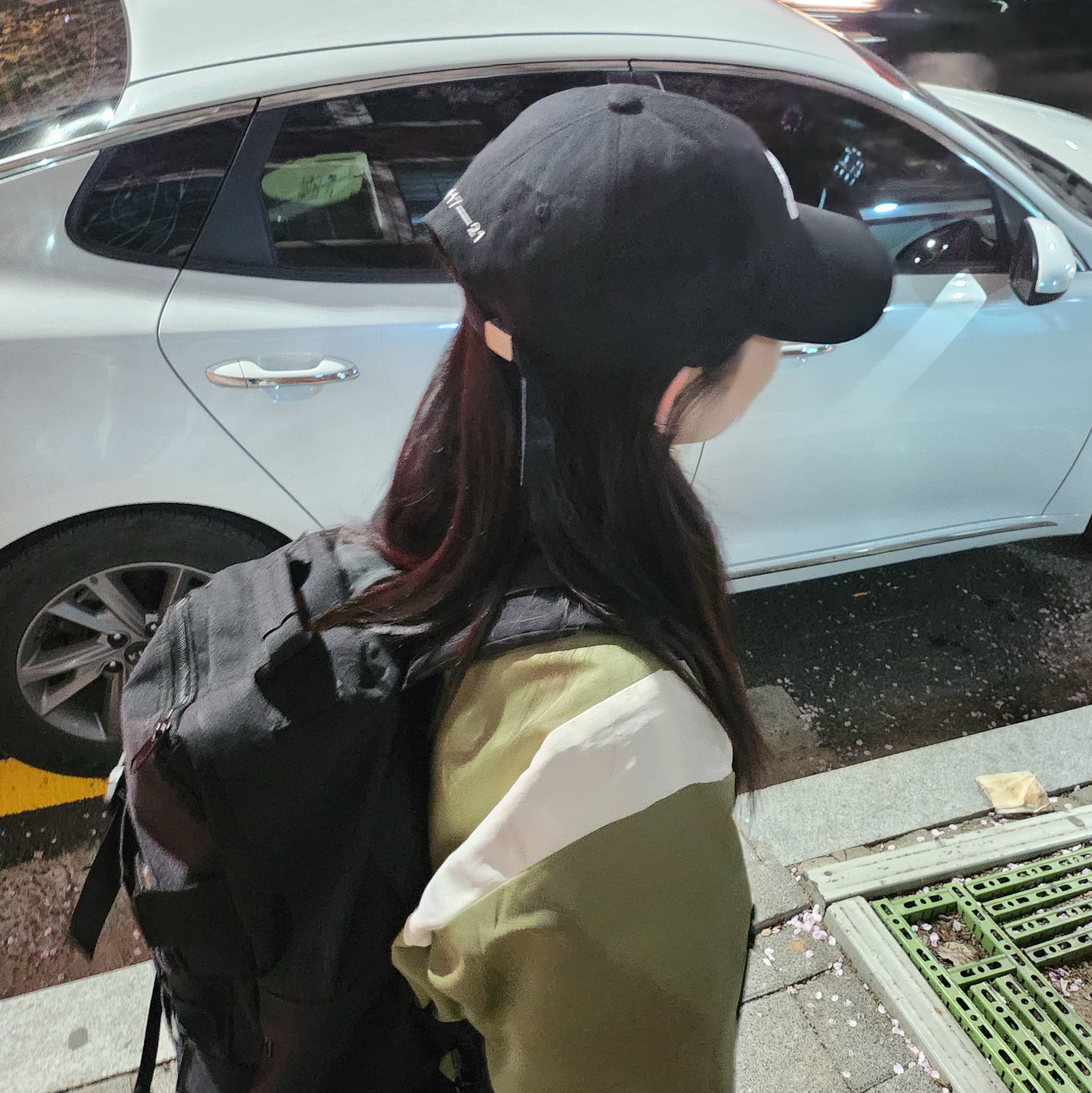 Emis New Logo Emis Cap Black, Carhartt WIP Kickflip Backpack Black 착용 스타일 - 3