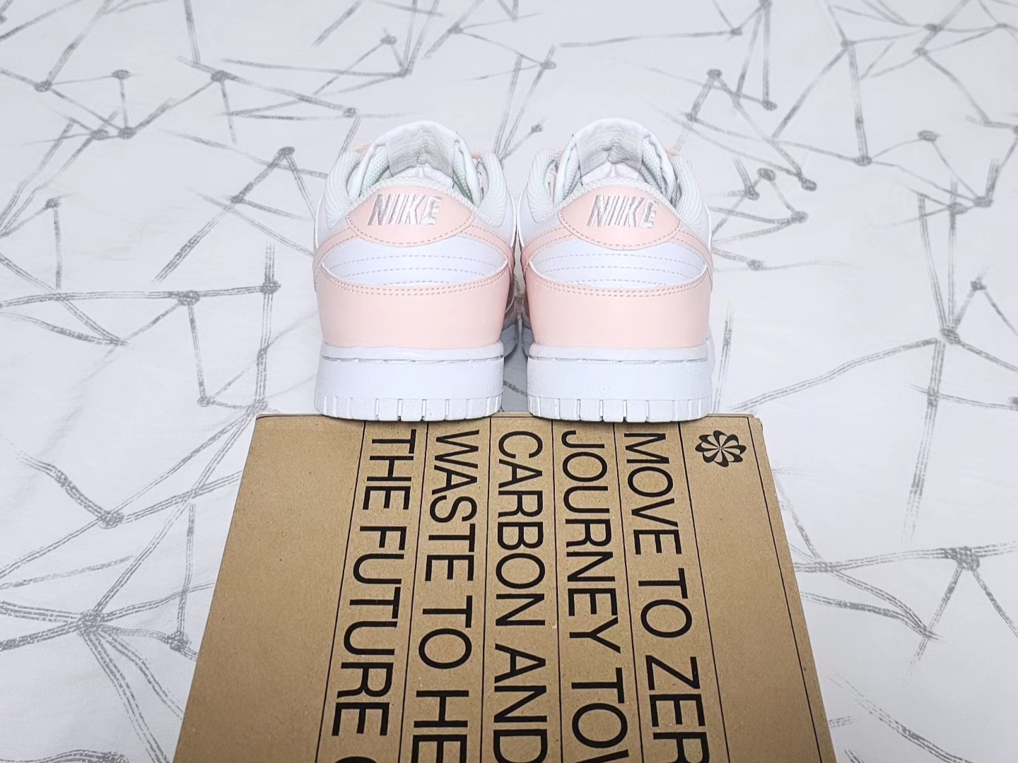(W) Nike Dunk Low Next Nature Pale Coral 착용 스타일 - 5