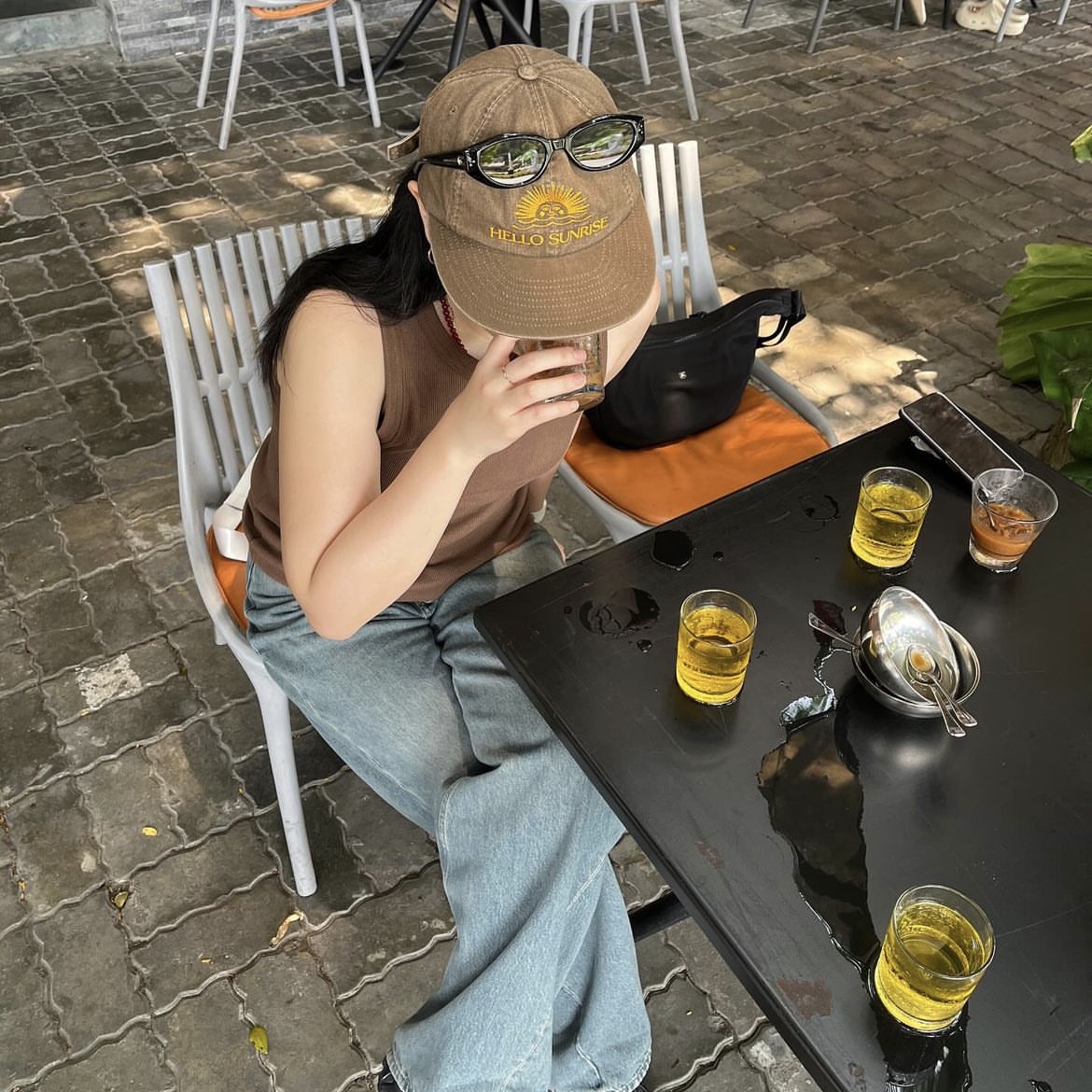 Hello Sunrise Washed OG Logo Ball Cap Camel Brown, Hello Sunrise Washed OG Logo 6panel Cap Ocean Blue 착용 스타일