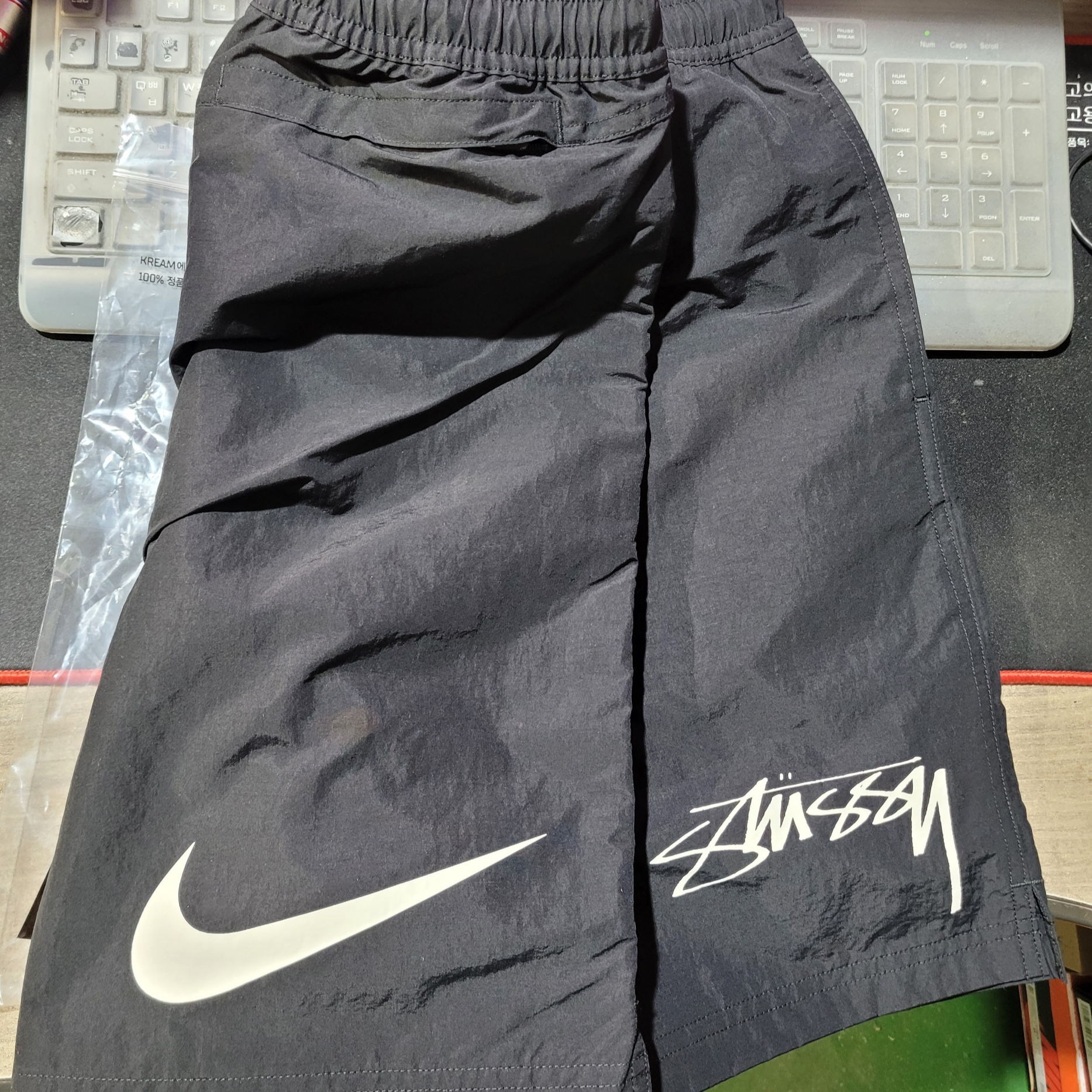 Nike x Stussy Shorts Black (FJ9167-010) 착용 스타일