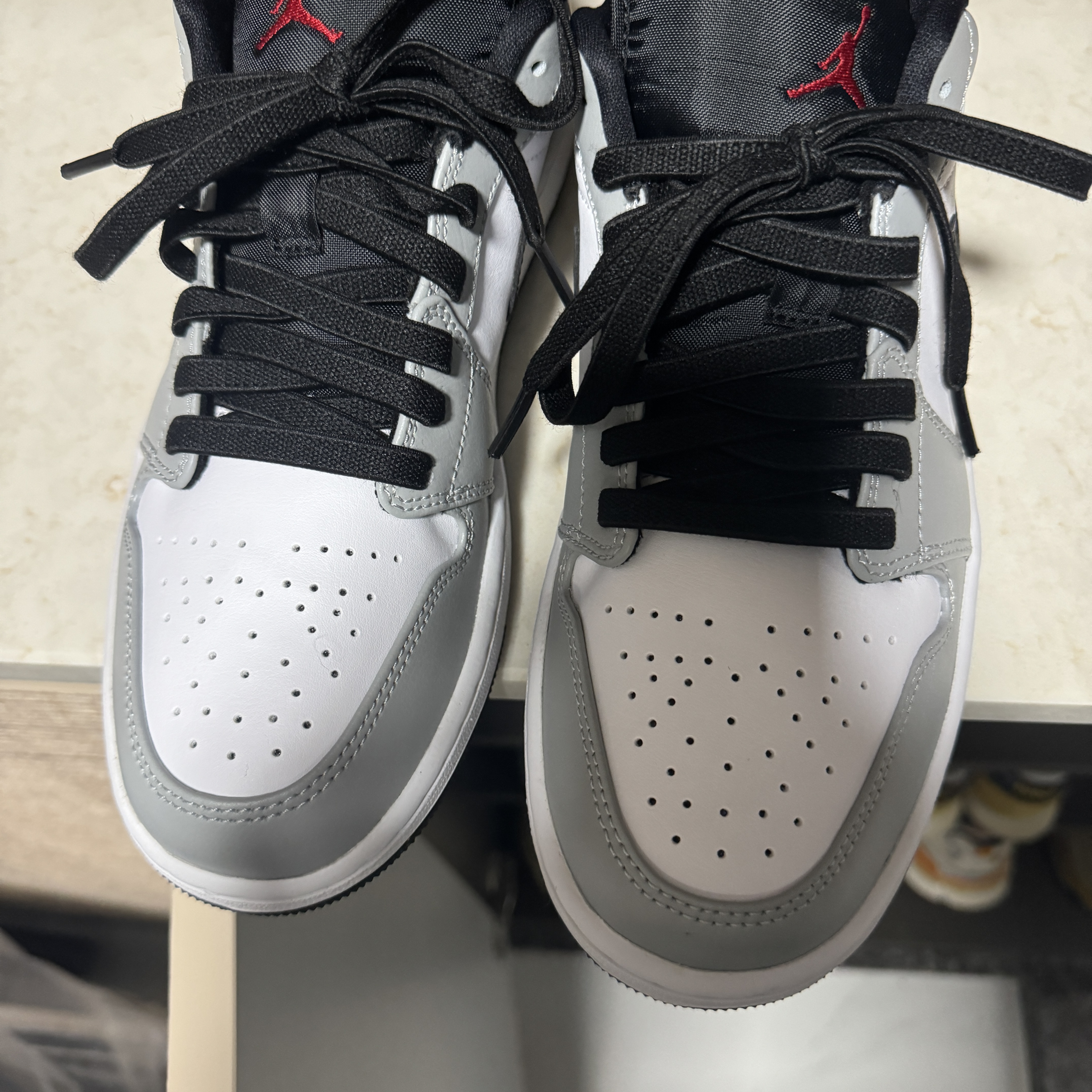 Jordan 1 Low Light Smoke Grey 착용 스타일