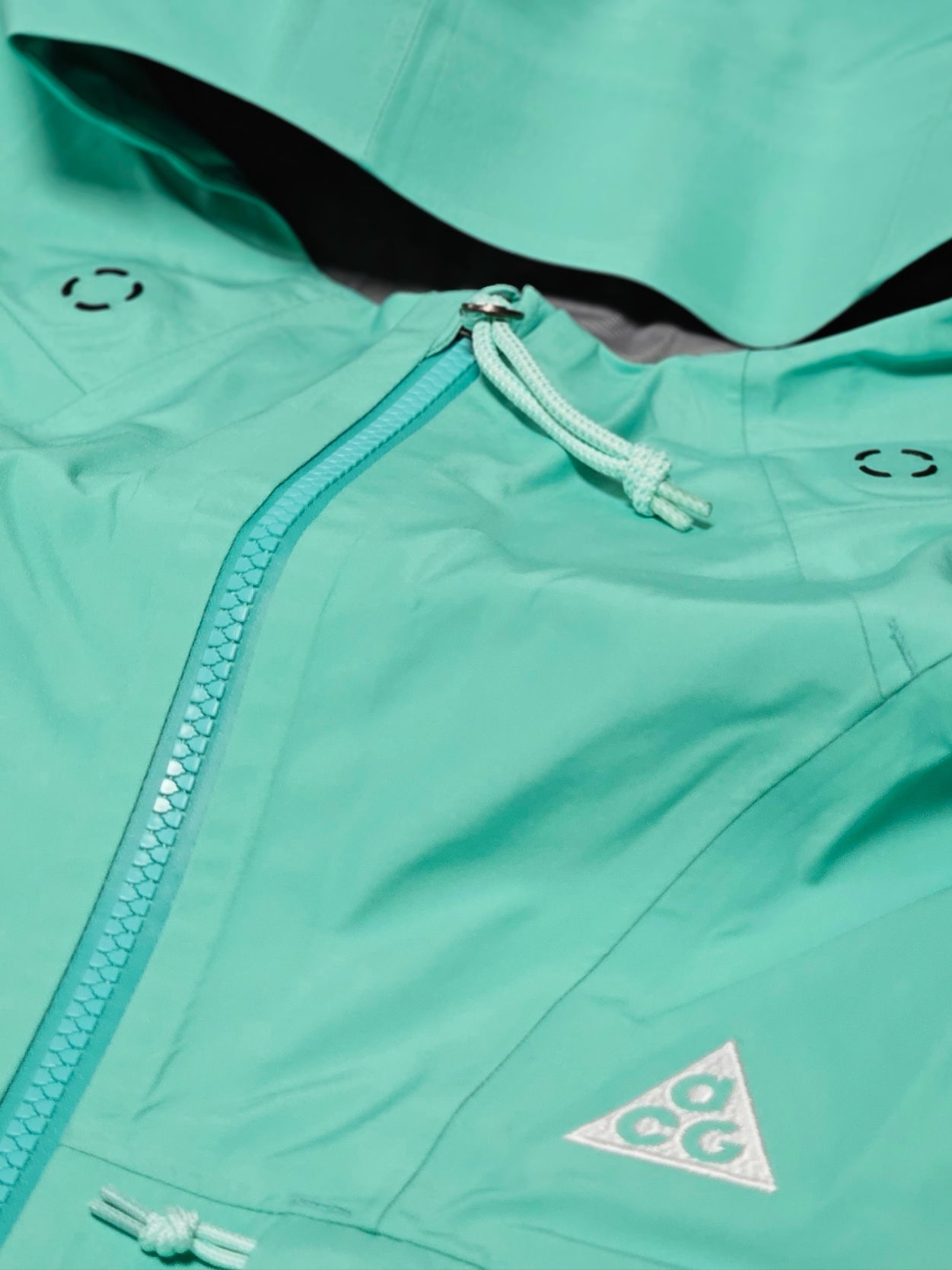 Nike ACG Storm-Fit ADV Gore-Tex Misery Ridge Jacket Light Menta - Asia 착용 스타일 - 3