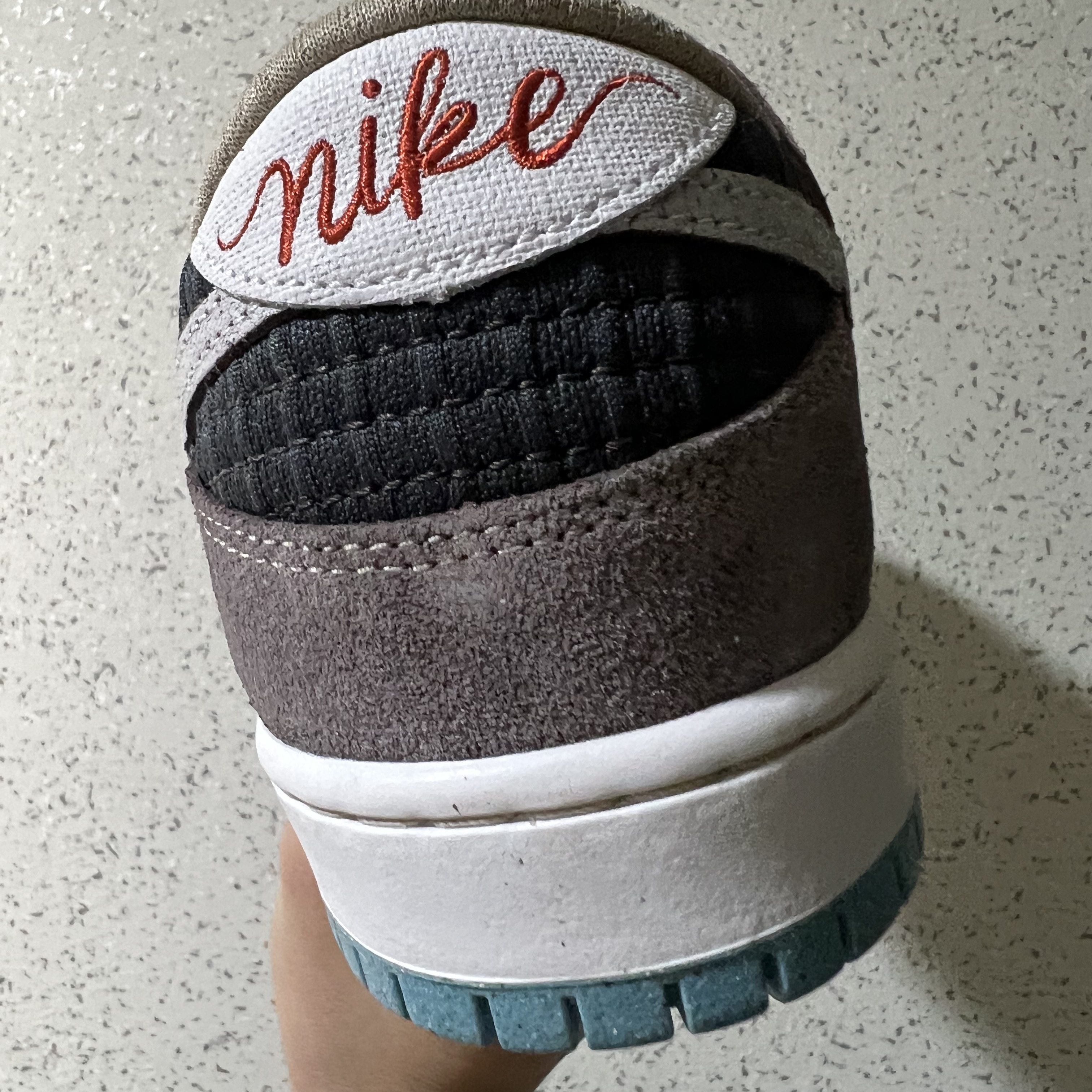 Nike SB Dunk Low Pro Big Money Saving 착용 스타일 - 3