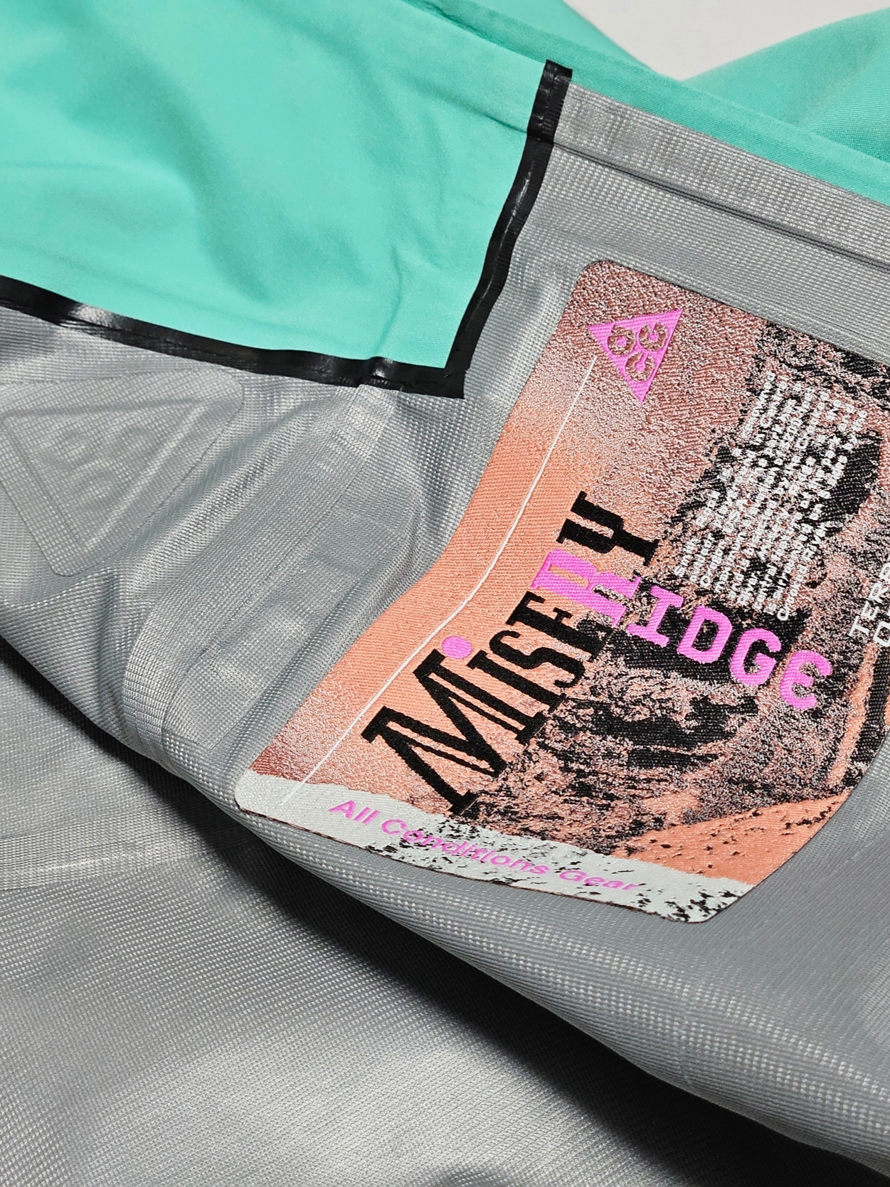 Nike ACG Storm-Fit ADV Gore-Tex Misery Ridge Jacket Light Menta - Asia 착용 스타일 - 4