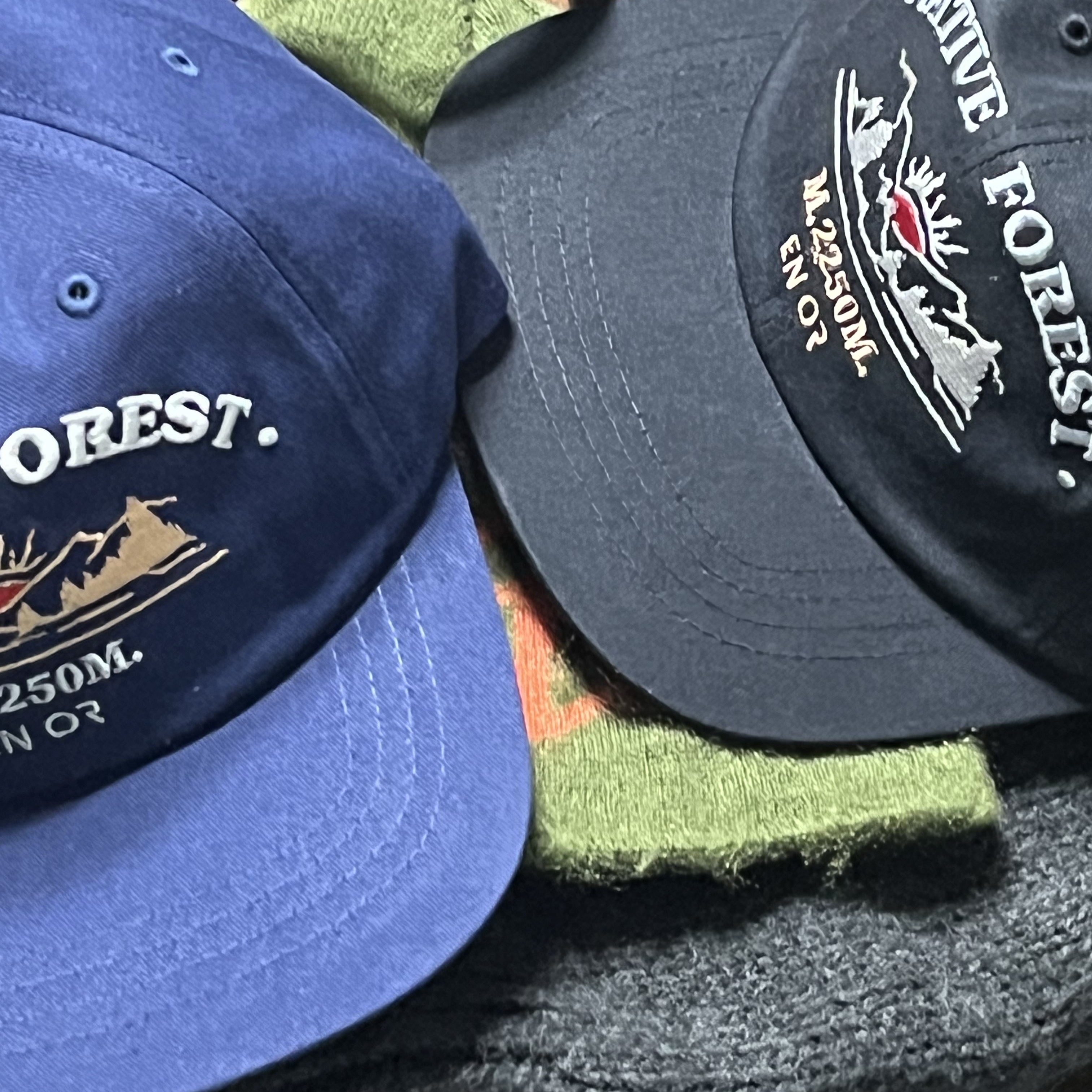 Enor Native Forest Ball Cap Navy, Enor Native Forest Ball Cap Blue 착용 스타일