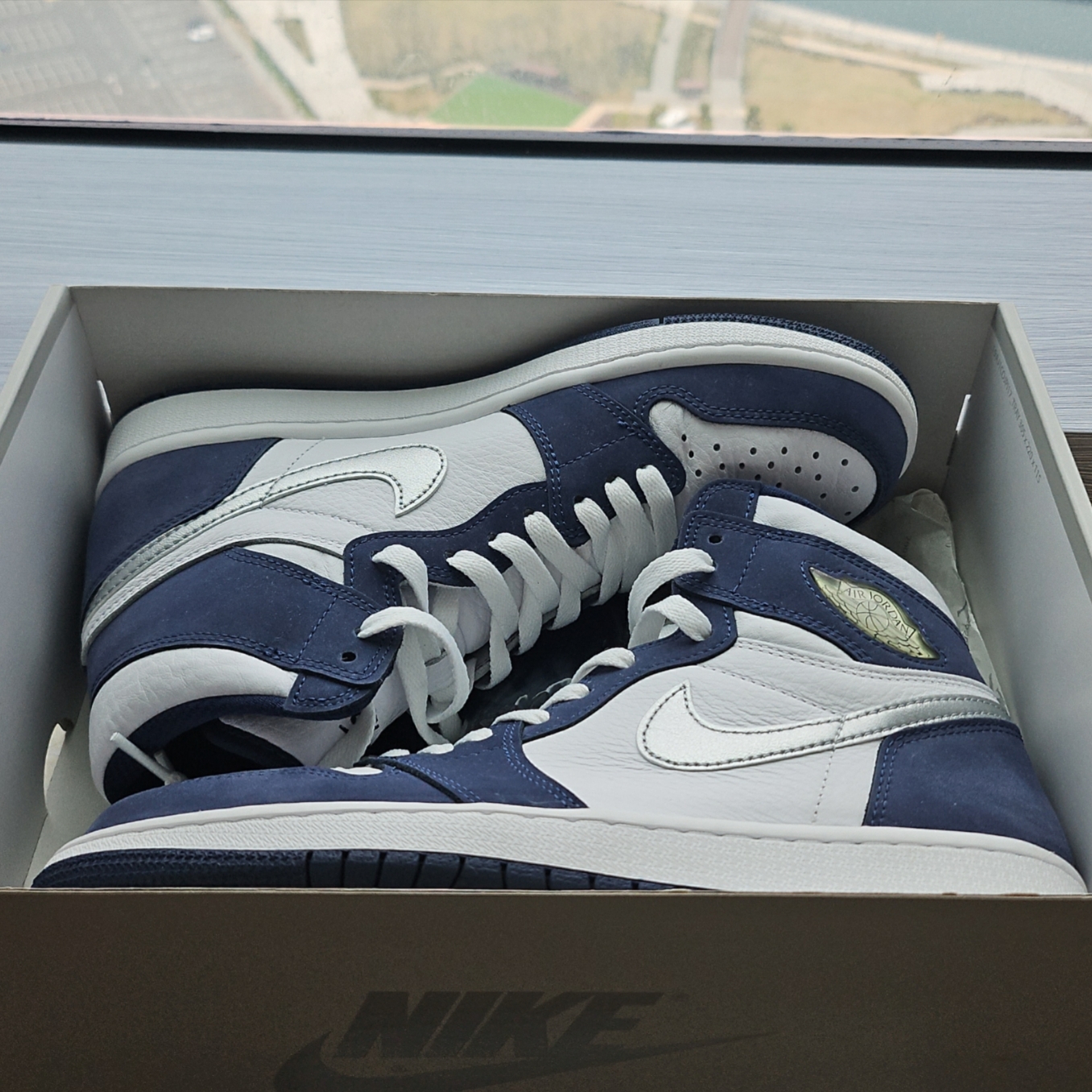 Jordan 1 Retro High OG CO.JP Midnight Navy, Rolex Cosmograph Daytona 40mm 116500LN White Oyster 착용 스타일 - 1