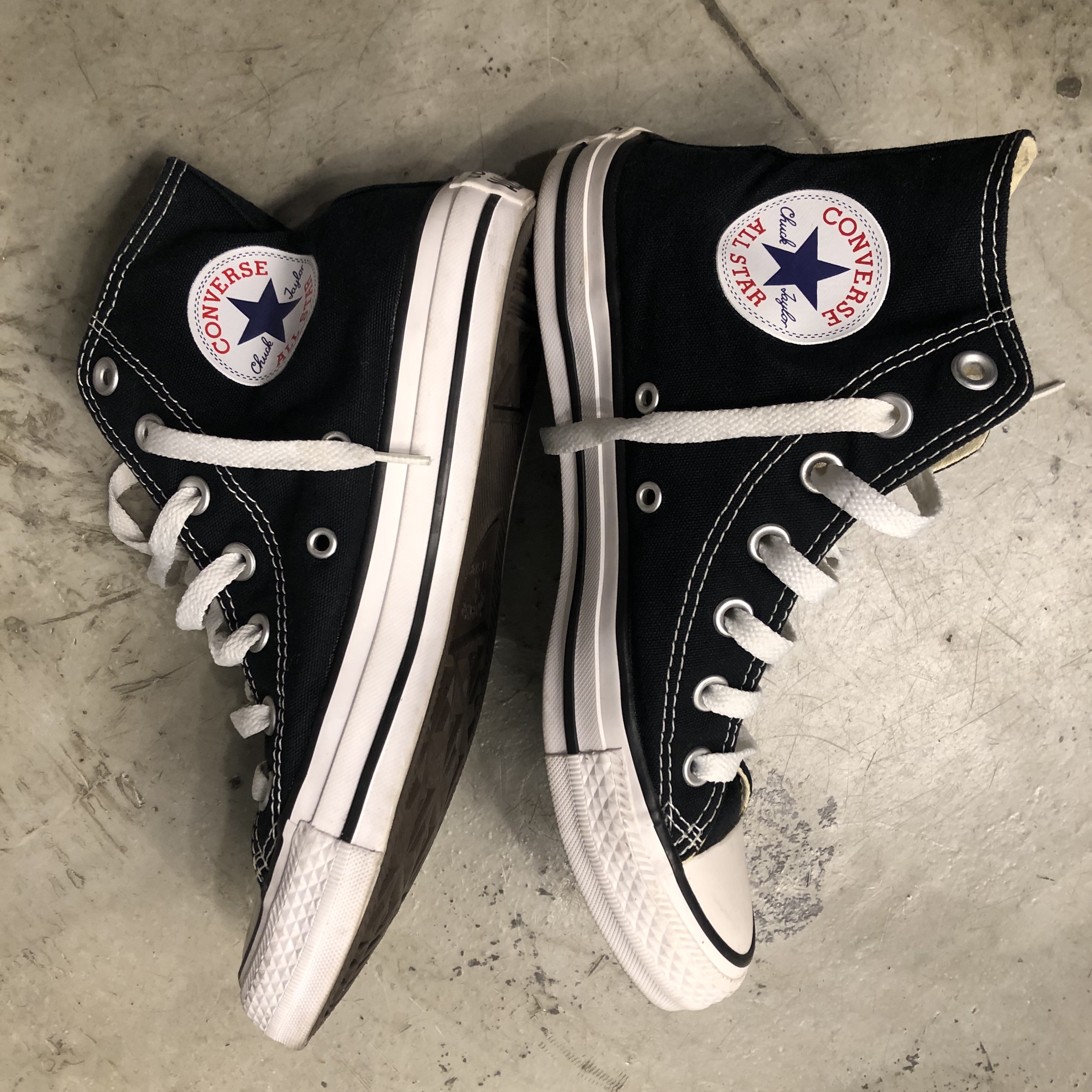 Converse Chuck Taylor All Star Hi Black 착용 스타일 - 2
