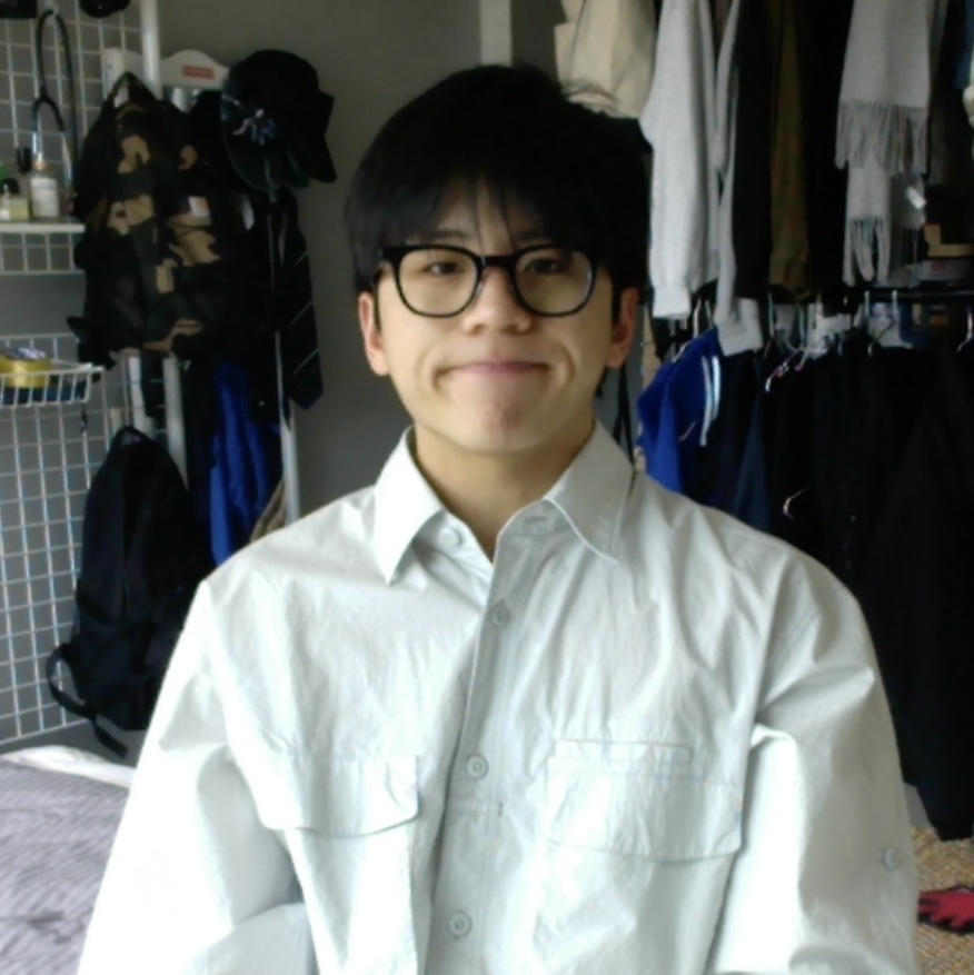 Gentle Monster x Maison Margiela MM010 Clear Black, Marshall Major IV Black (Korean Ver.) 착용 스타일 - 3