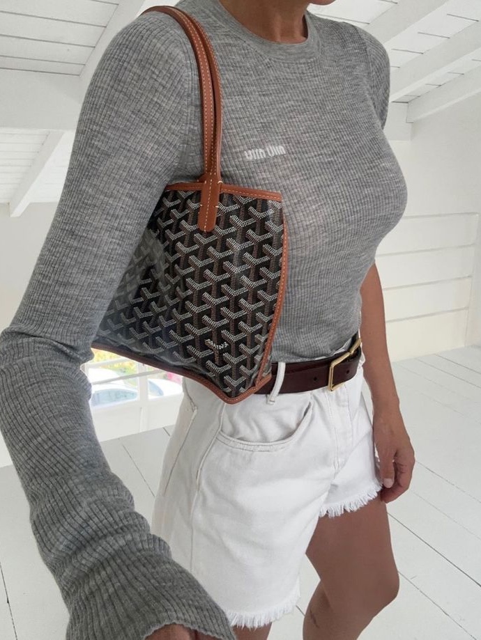 Goyard Anjou Mini Bag Green, Goyard Anjou Mini Bag Black 착용 스타일 - 6