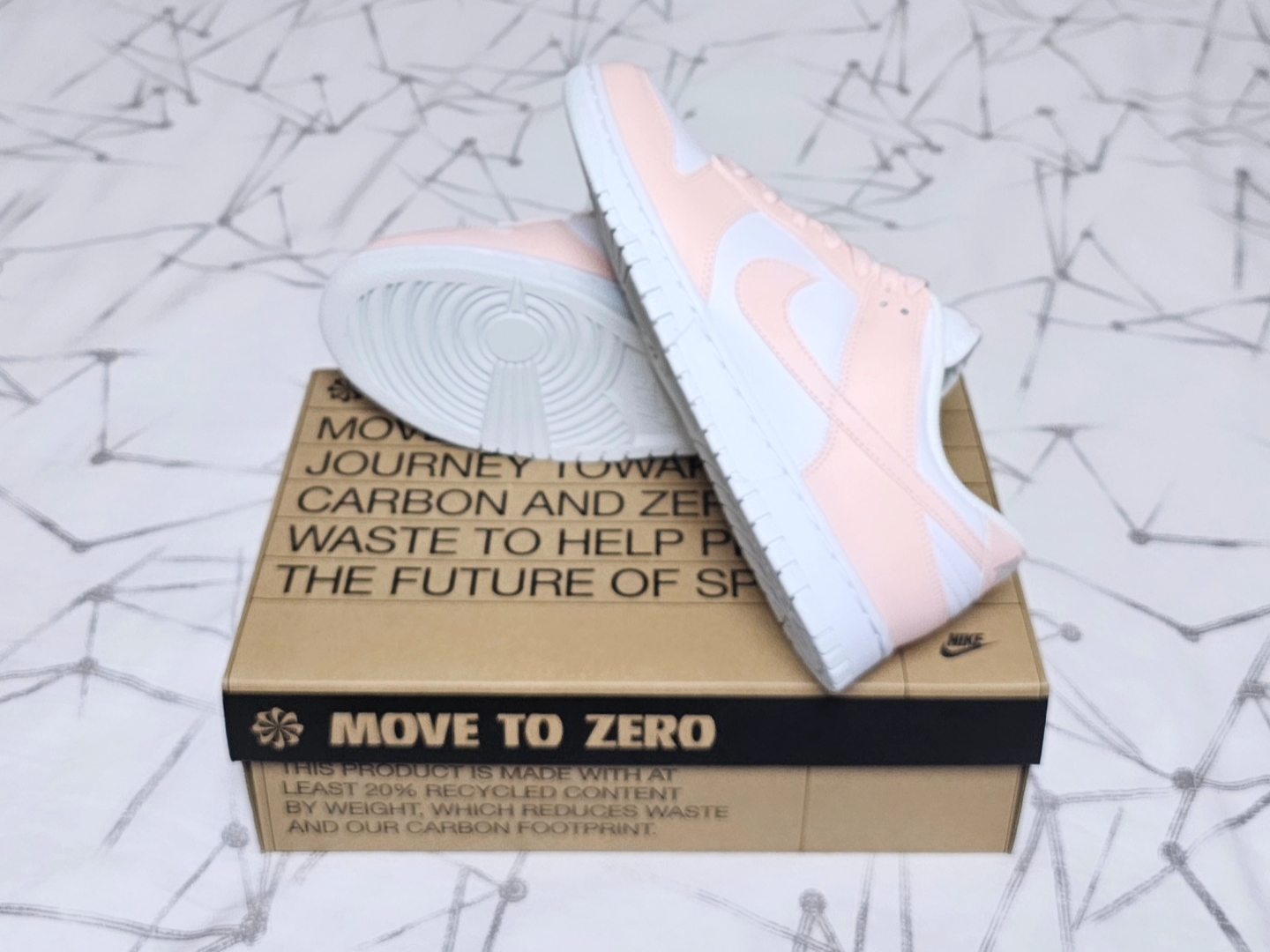 (W) Nike Dunk Low Next Nature Pale Coral 착용 스타일 - 4