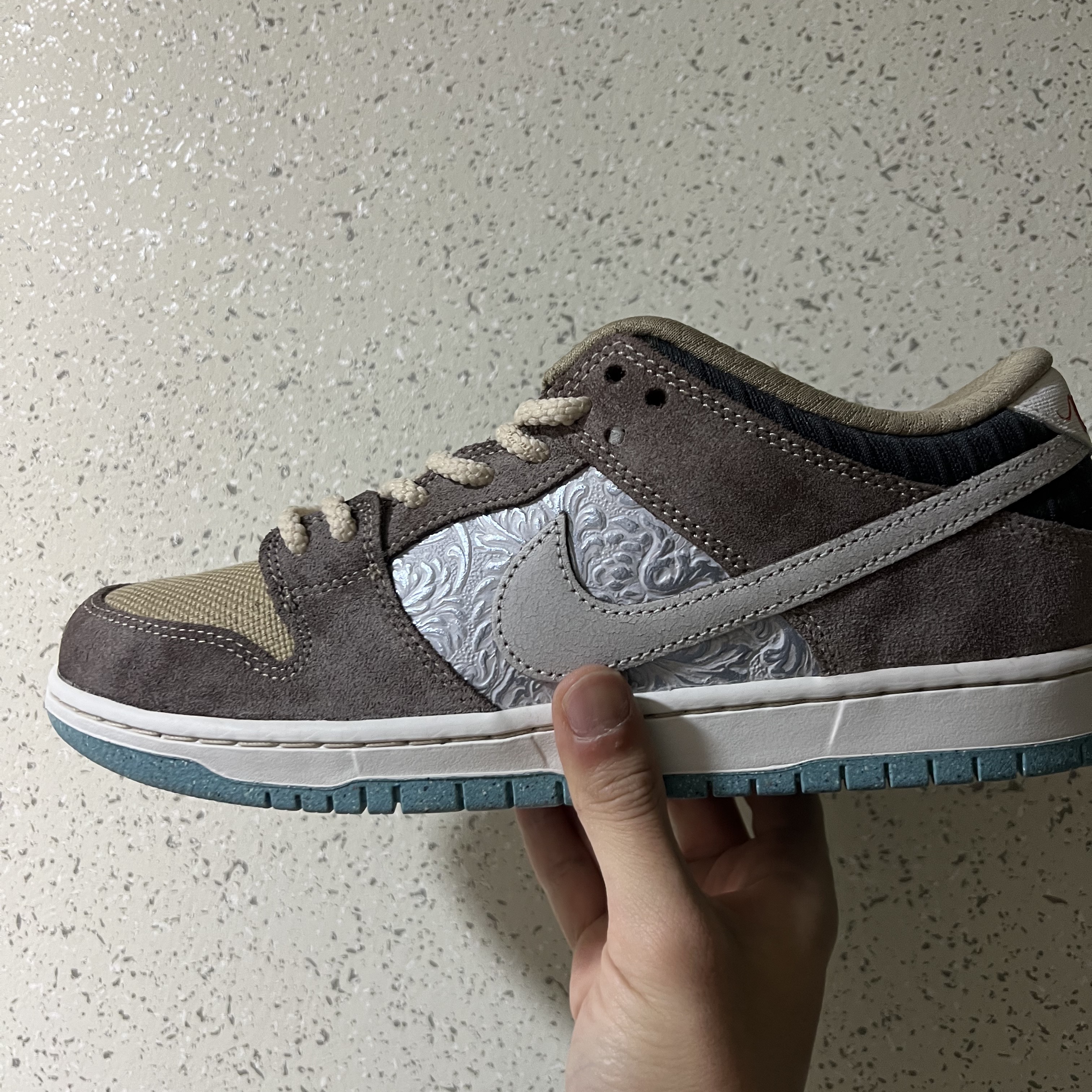 Nike SB Dunk Low Pro Big Money Saving 착용 스타일 - 1