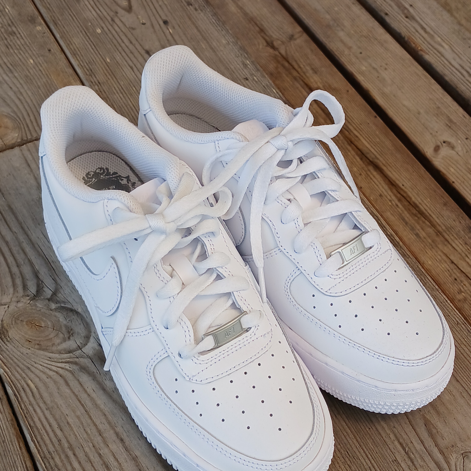 (GS) Nike Air Force 1 LE White 착용 스타일