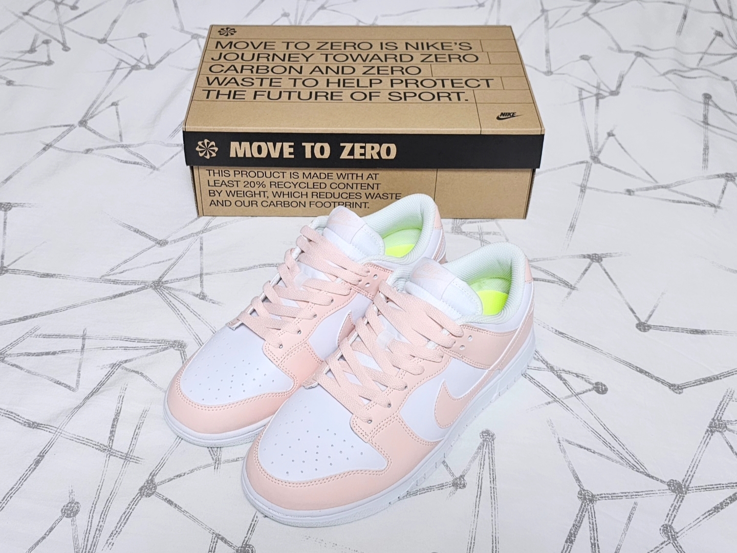 (W) Nike Dunk Low Next Nature Pale Coral 착용 스타일 - 1