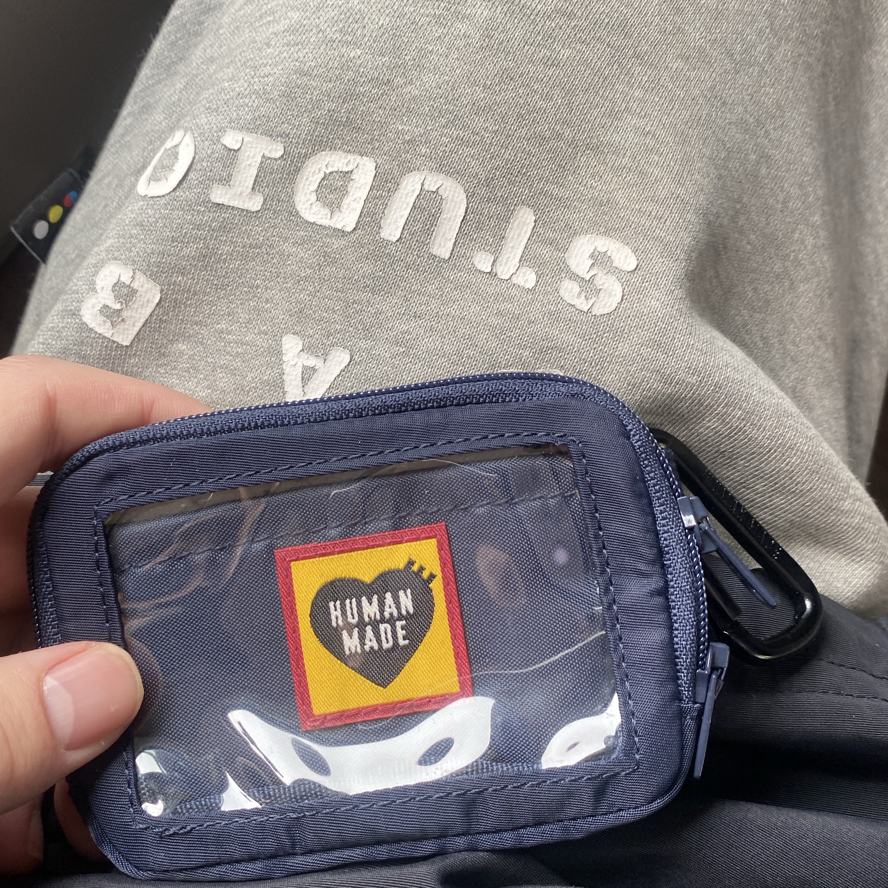 Human Made Military Card Case Navy, IAB Studio Sweatpants Gray - 21SS 착용 스타일