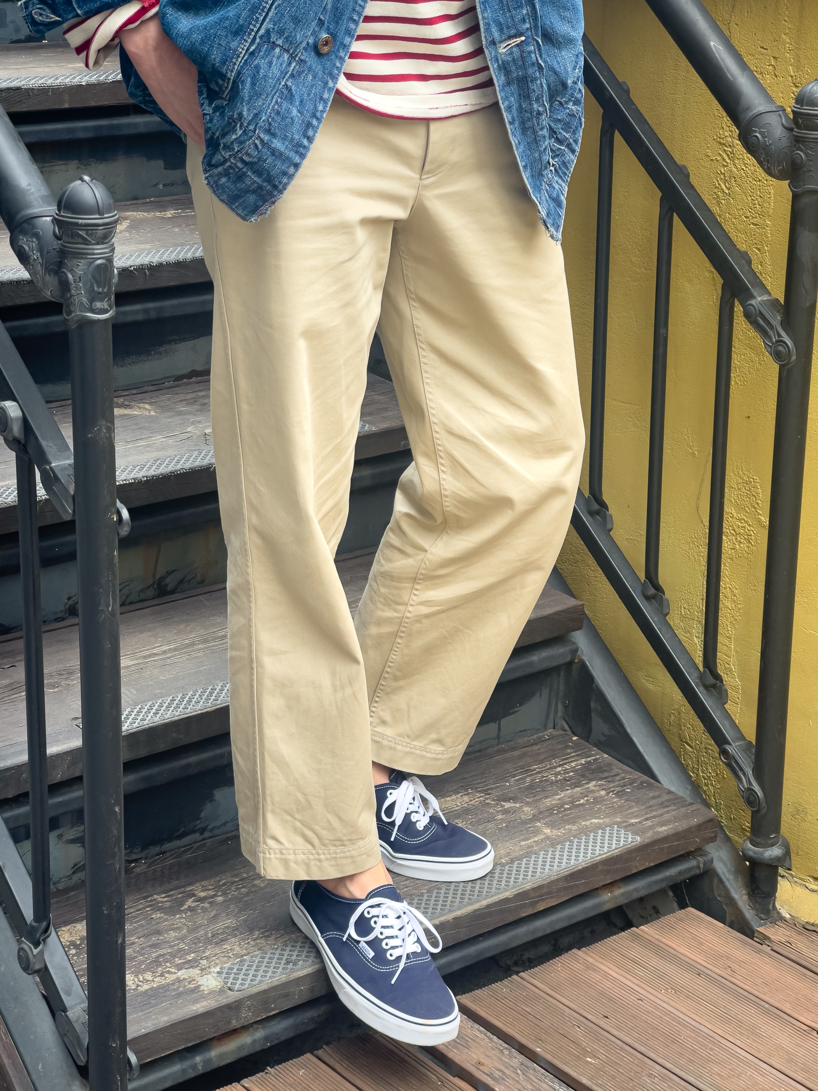 Vans Authentic Parisian Night True White, Saint James Minquiers Modern Striped Sailor Long Sleeve T-Shirt Ecru Persan 착용 스타일 - 4