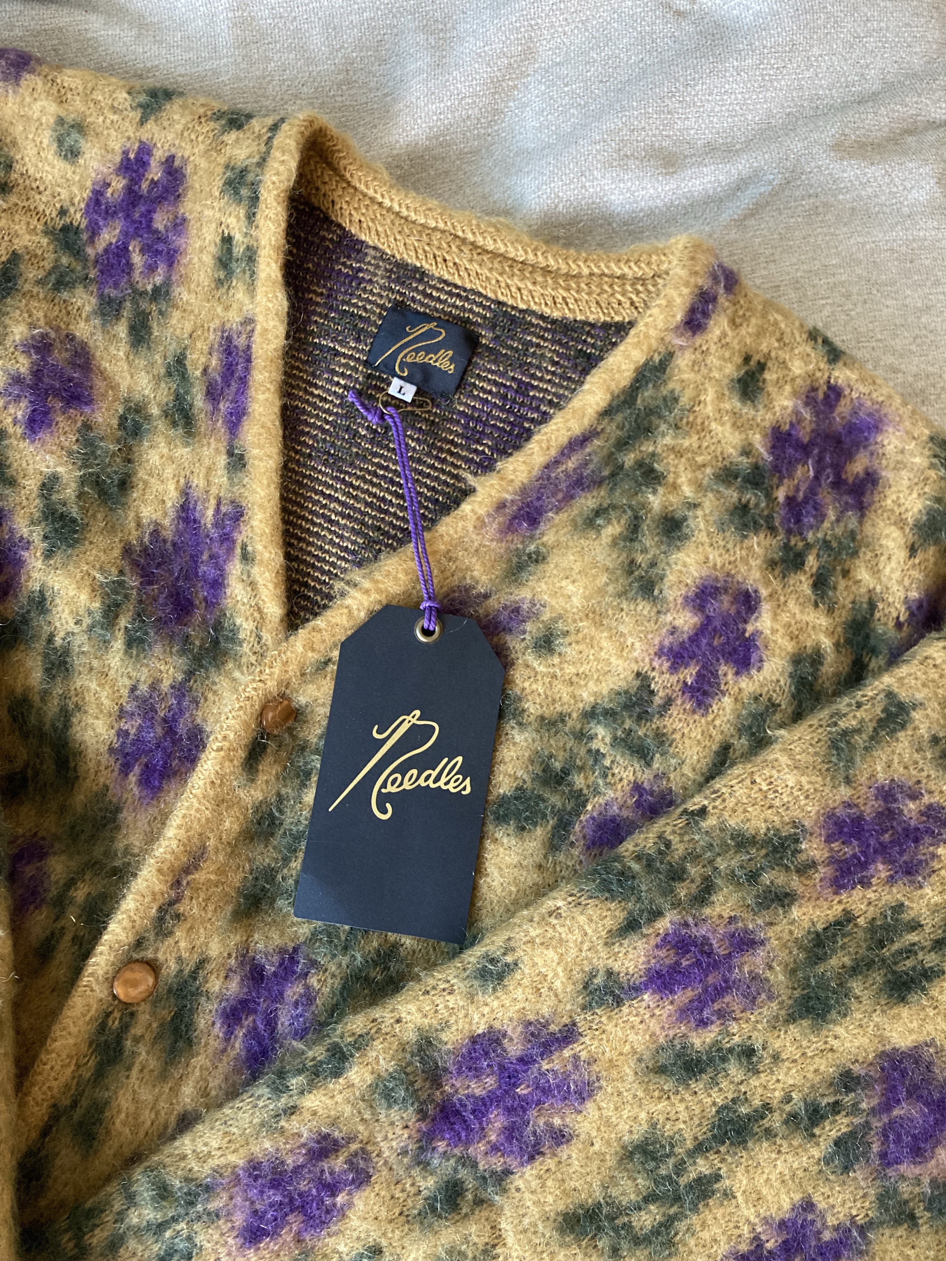 Needles Mohair Cardigan Flower 착용 스타일