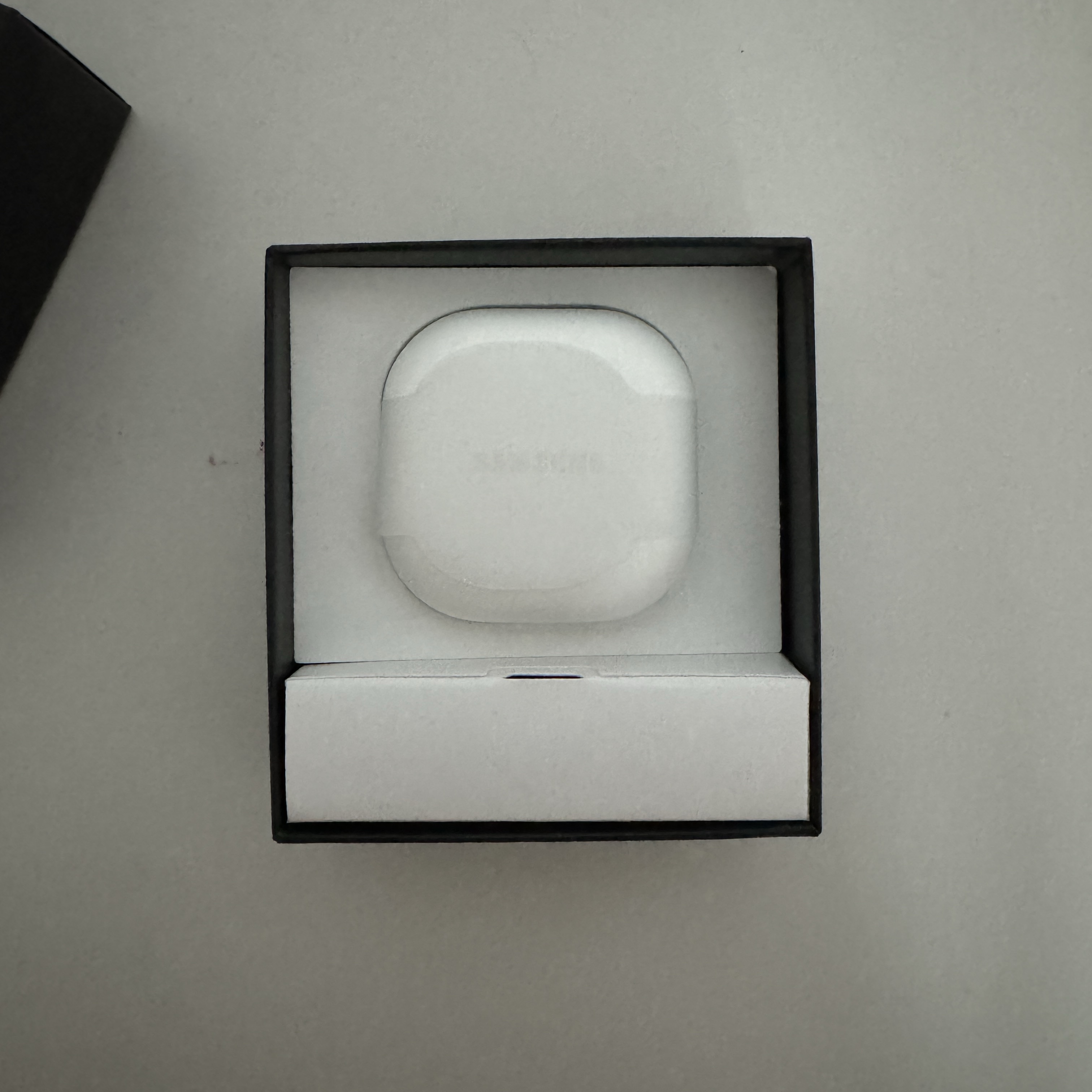 Samsung Galaxy Buds2 Pro White (Korean Ver.) 착용 스타일 - 3