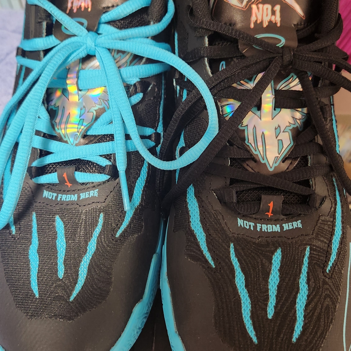 Puma MB.03 Lamelo Ball Blue Hive Black Electric Peppermint 착용 스타일