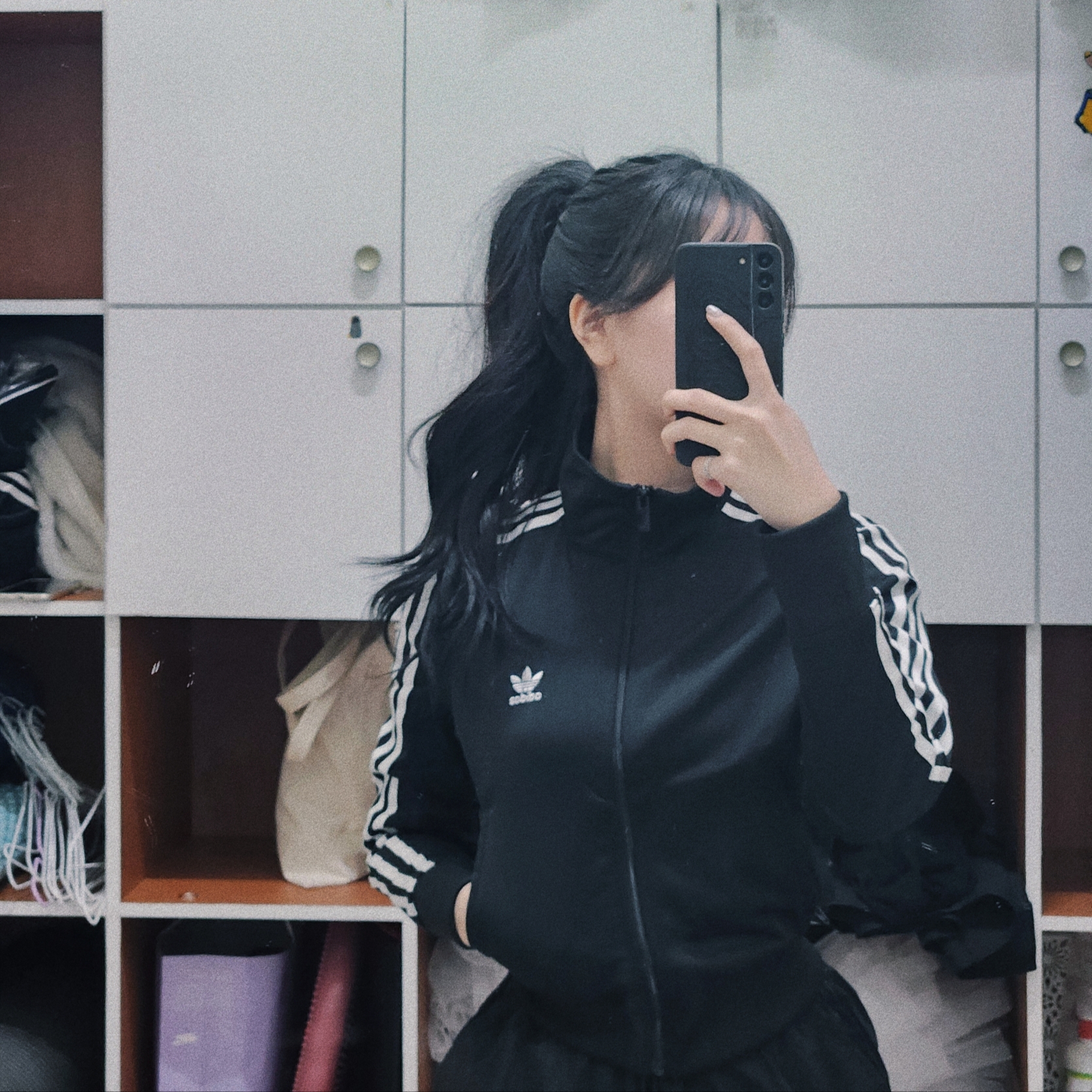 (W) Adidas Adicolor Classic Firebird Track Top Black - KR Sizing 착용 스타일 - 1