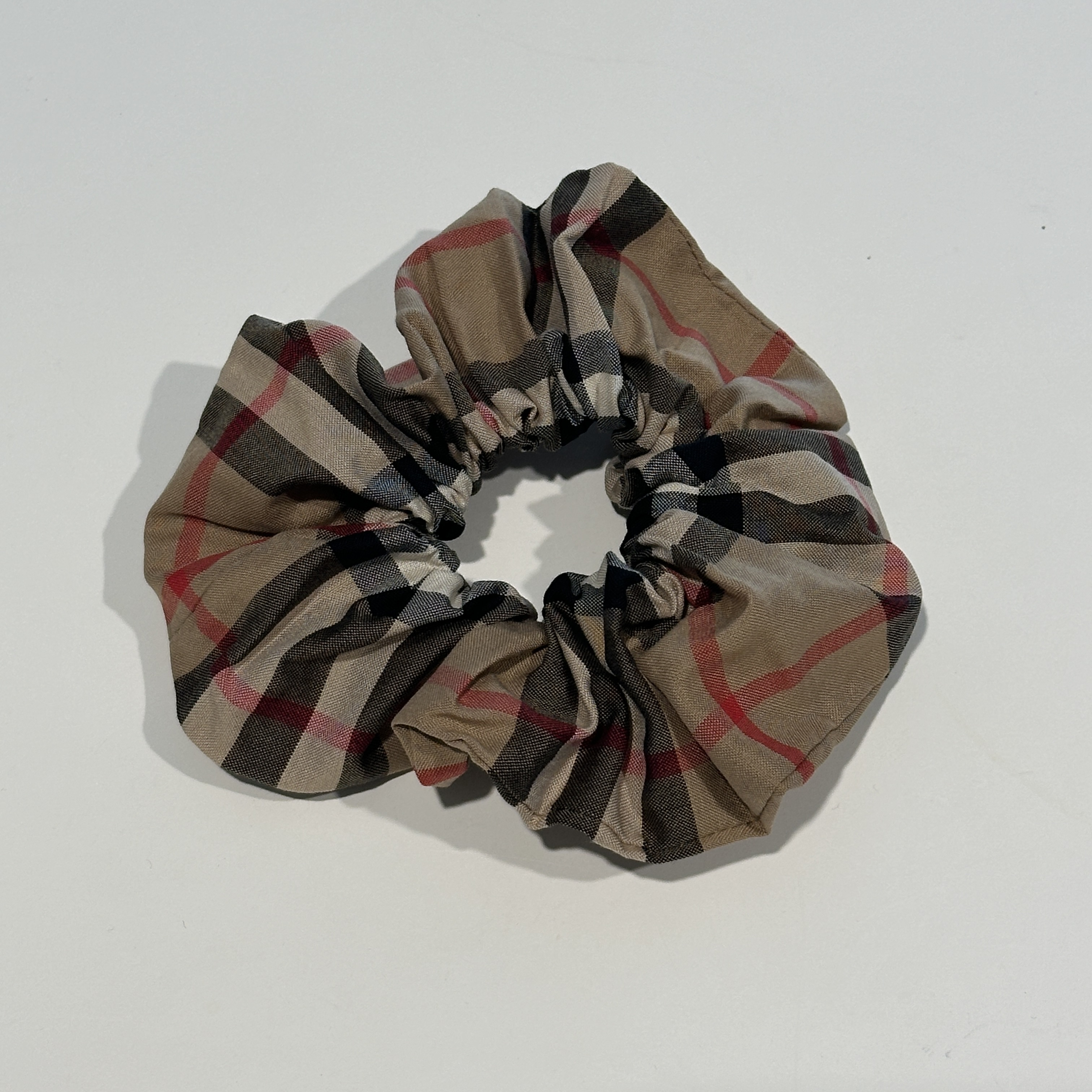 (Kids) Burberry Vintage Check Cotton Scrunchie Archive Beige 착용 스타일 - 2