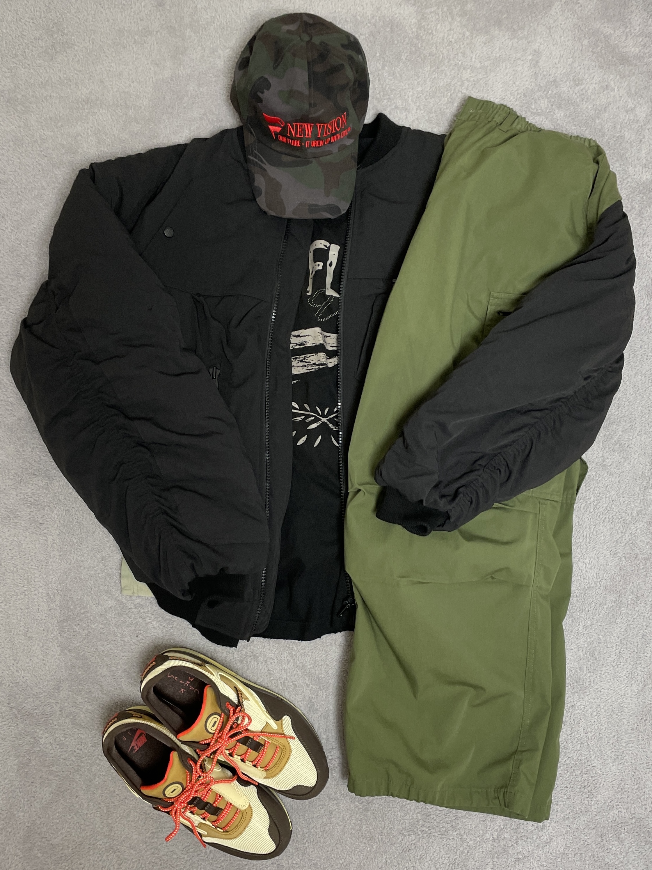 Nike x Travis Scott Air Max 1 Cact.us Brown, Etce New Vision Camo Cap Night Jungle 착용 스타일 - 5