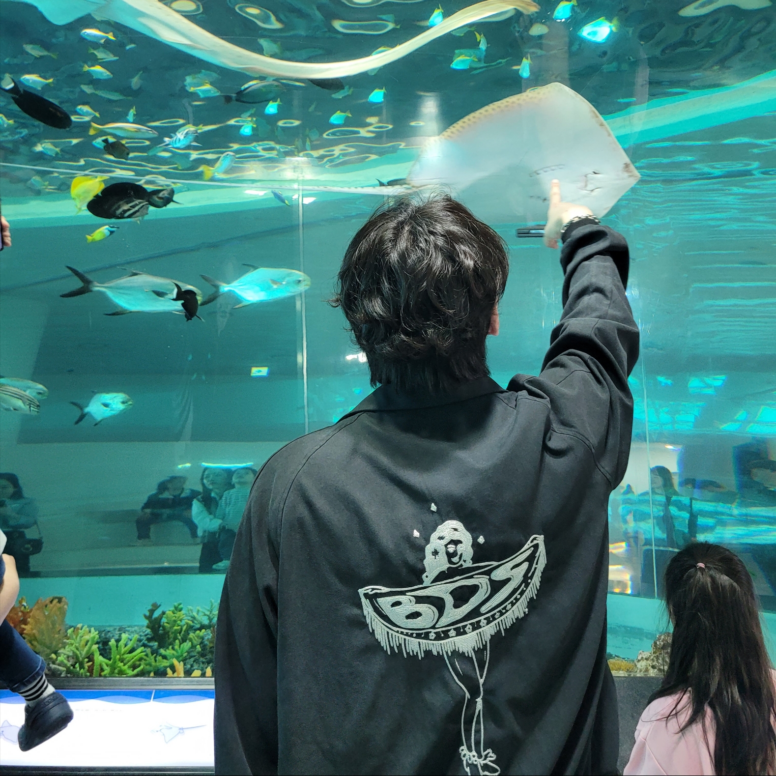 Birthdaysuit Pin Up Girl Sukajan Black 착용 스타일