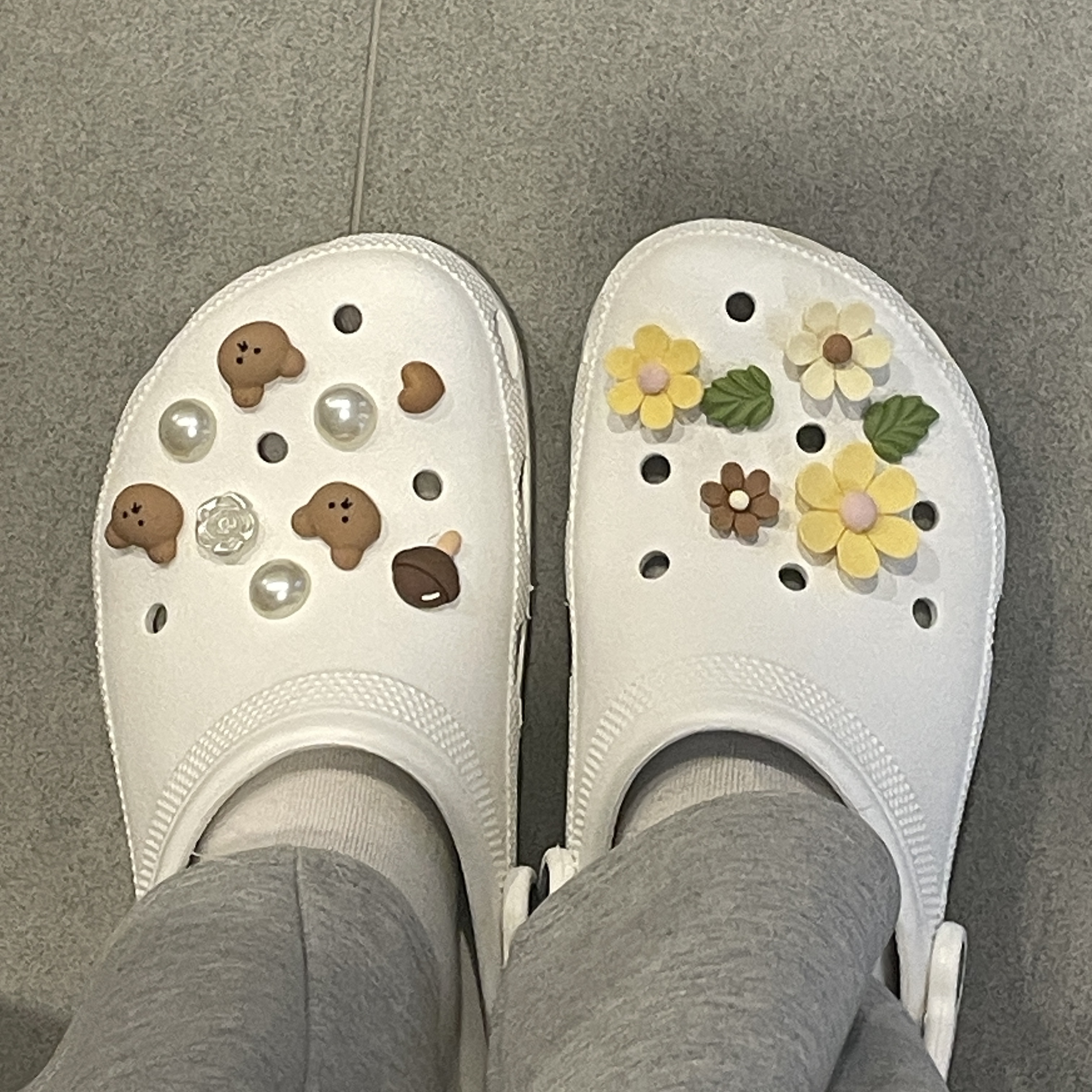 Crocs Classic Clog White 착용 스타일