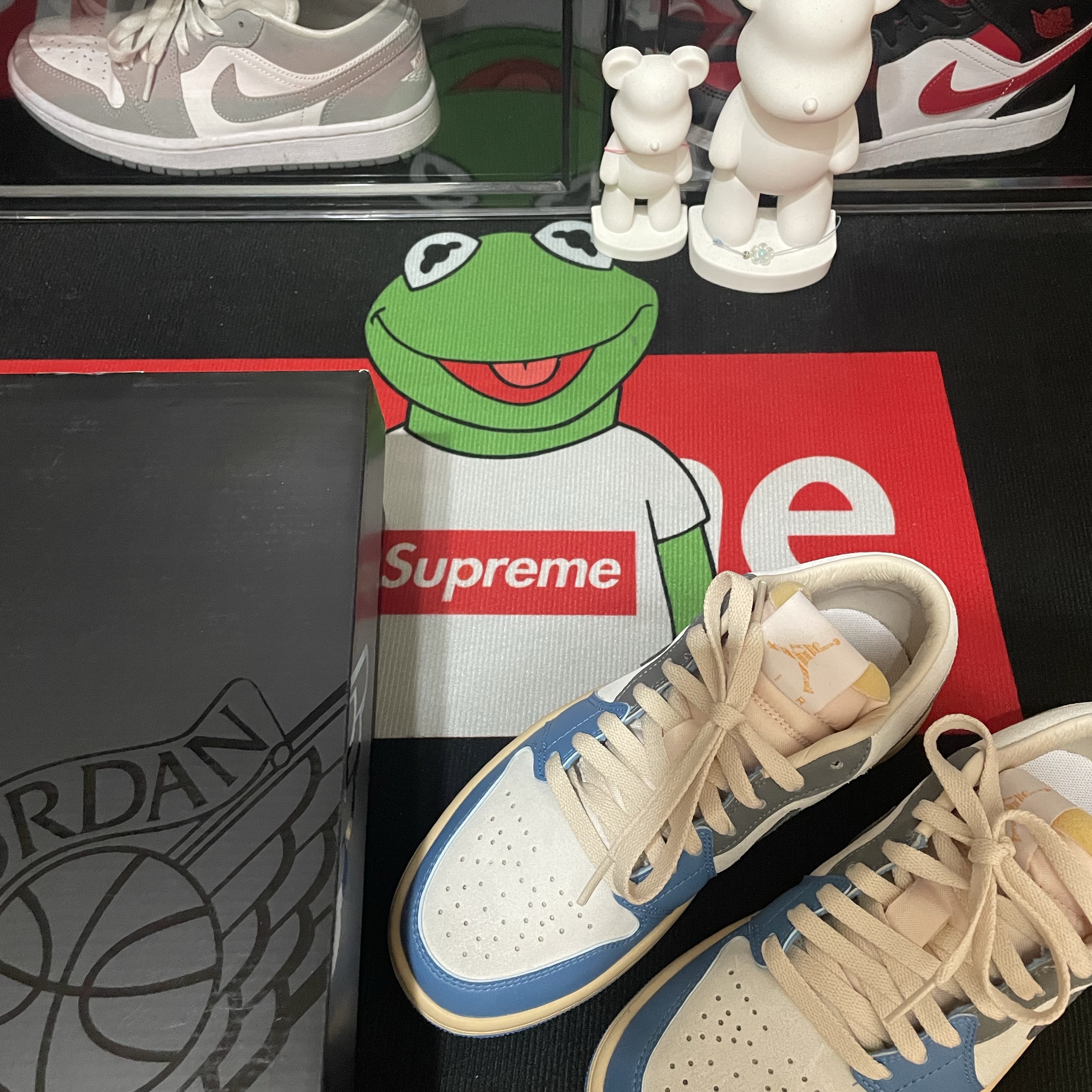 Jordan 1 Low SE Tokyo 96 착용 스타일 - 1