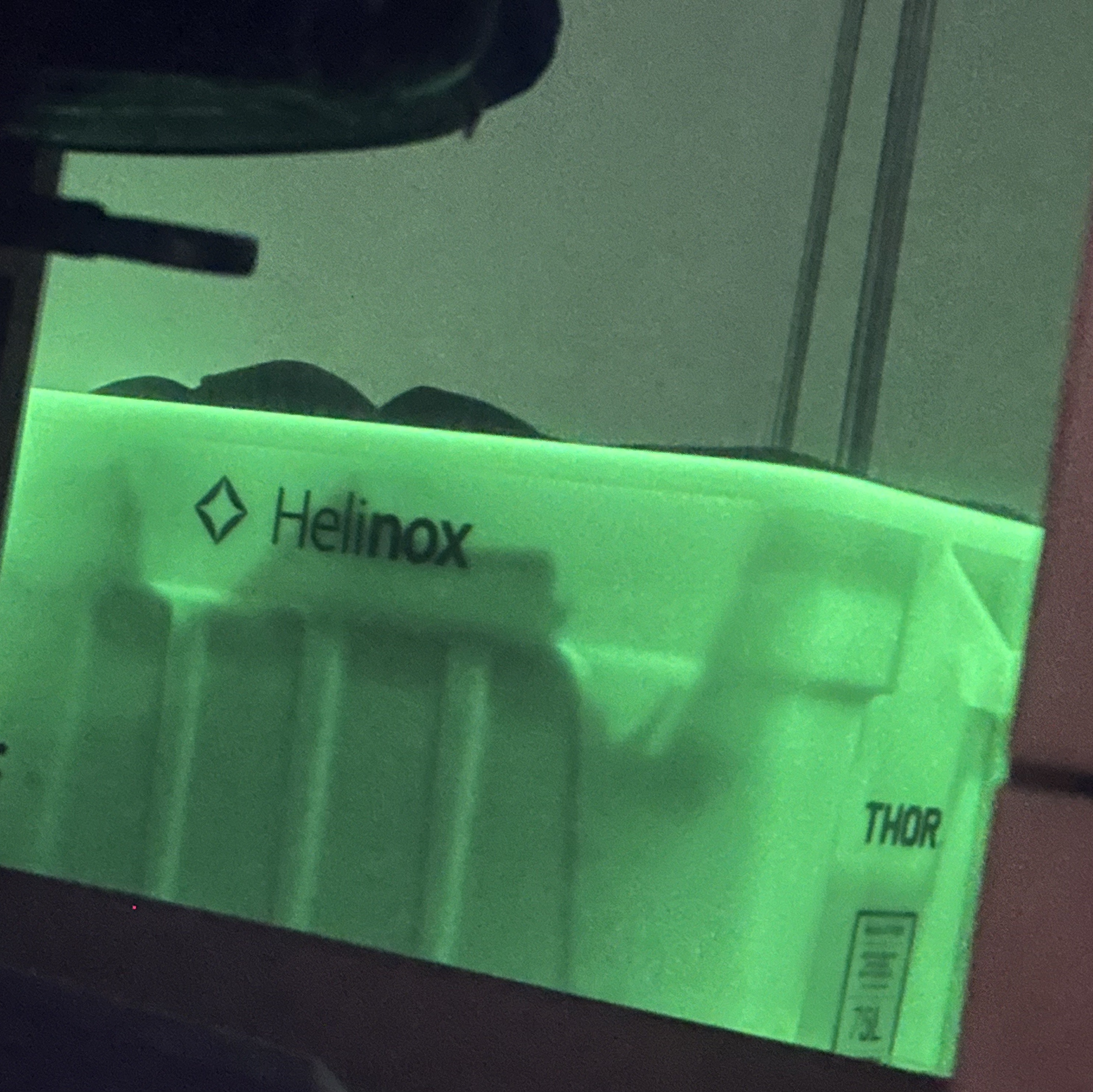 Helinox x Thor Glow Edition 75L Container Glow Green 착용 스타일