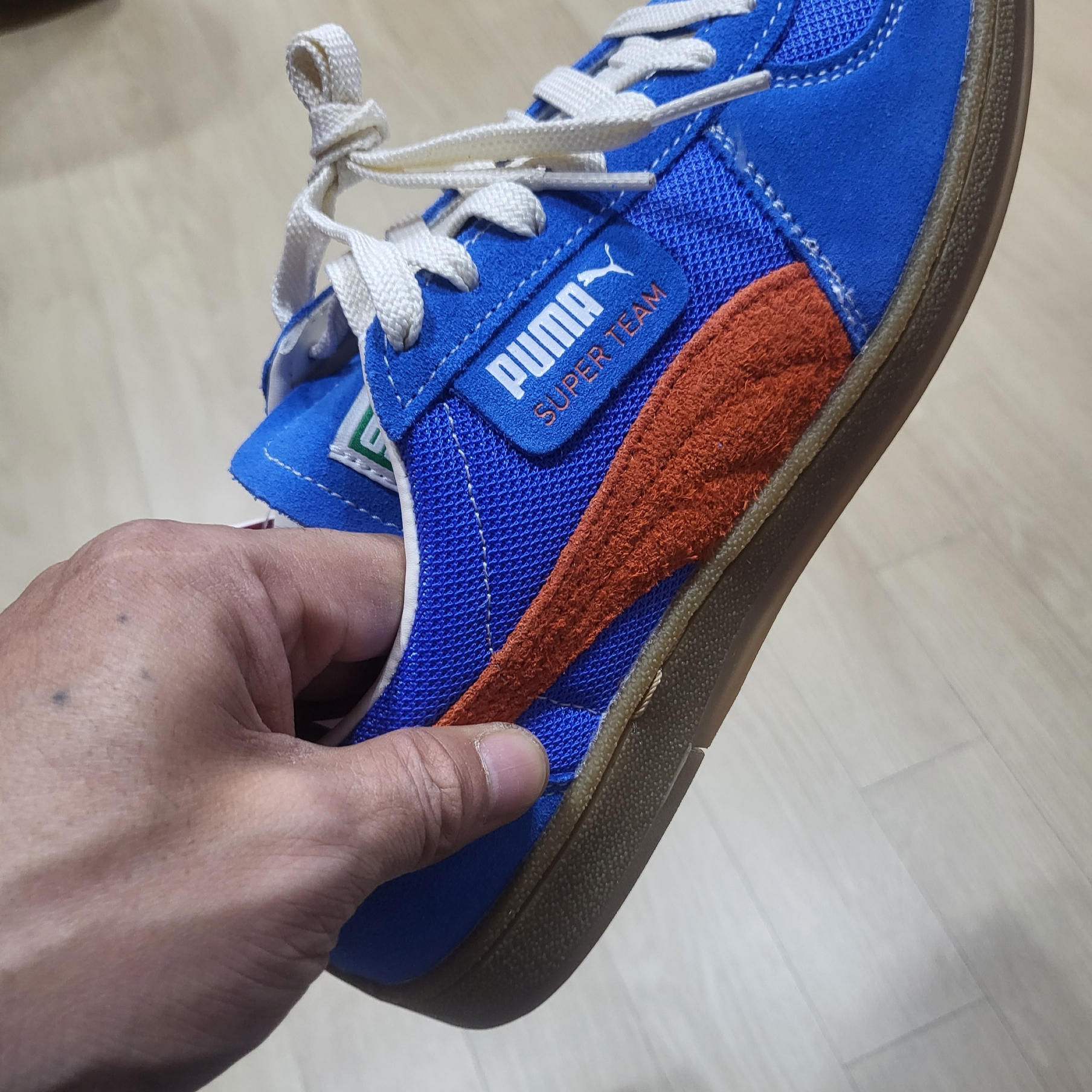 Puma Super Team Handy Ultra Blue Rickie Orange 착용 스타일 - 6