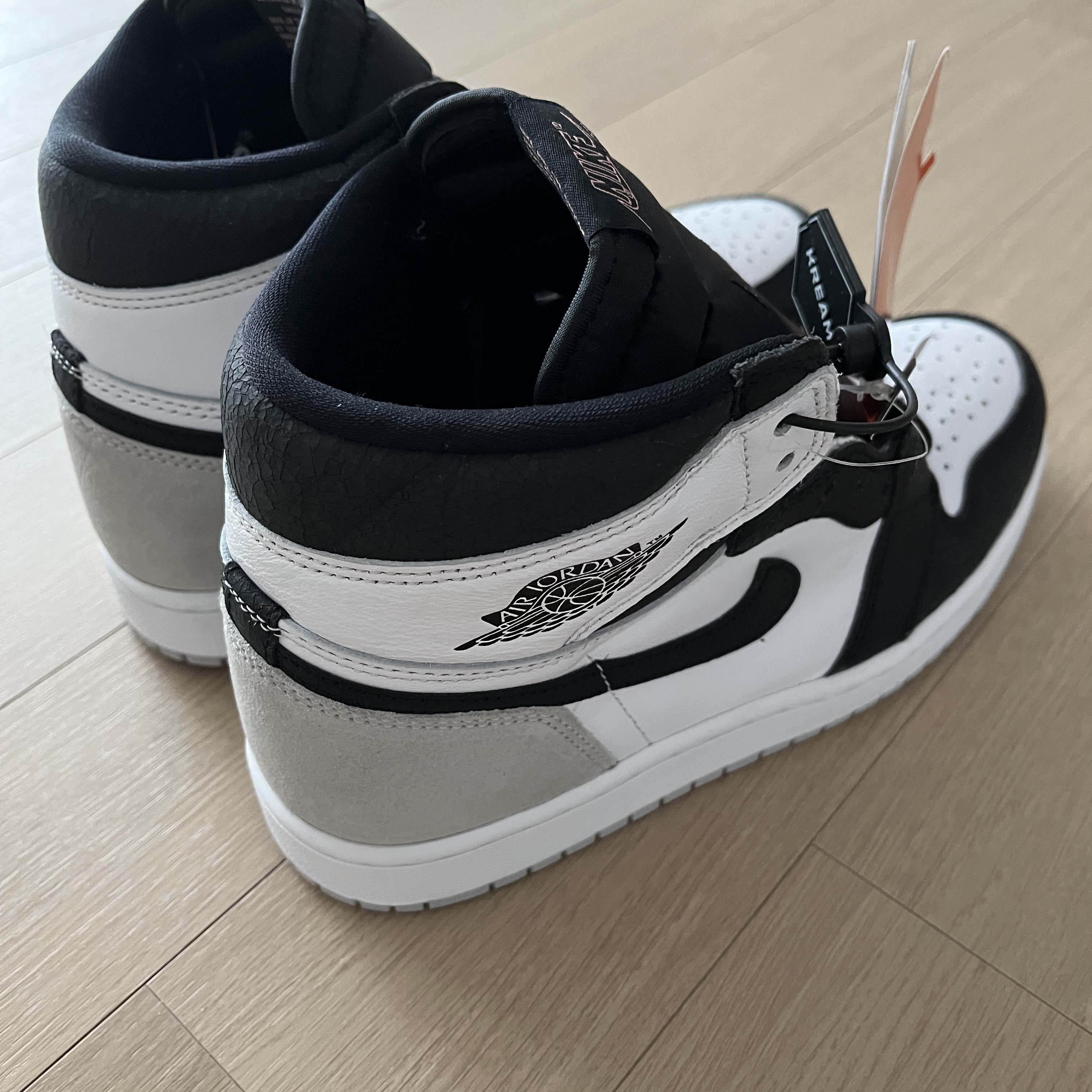 Jordan 1 Retro High OG Bleached Coral 착용 스타일