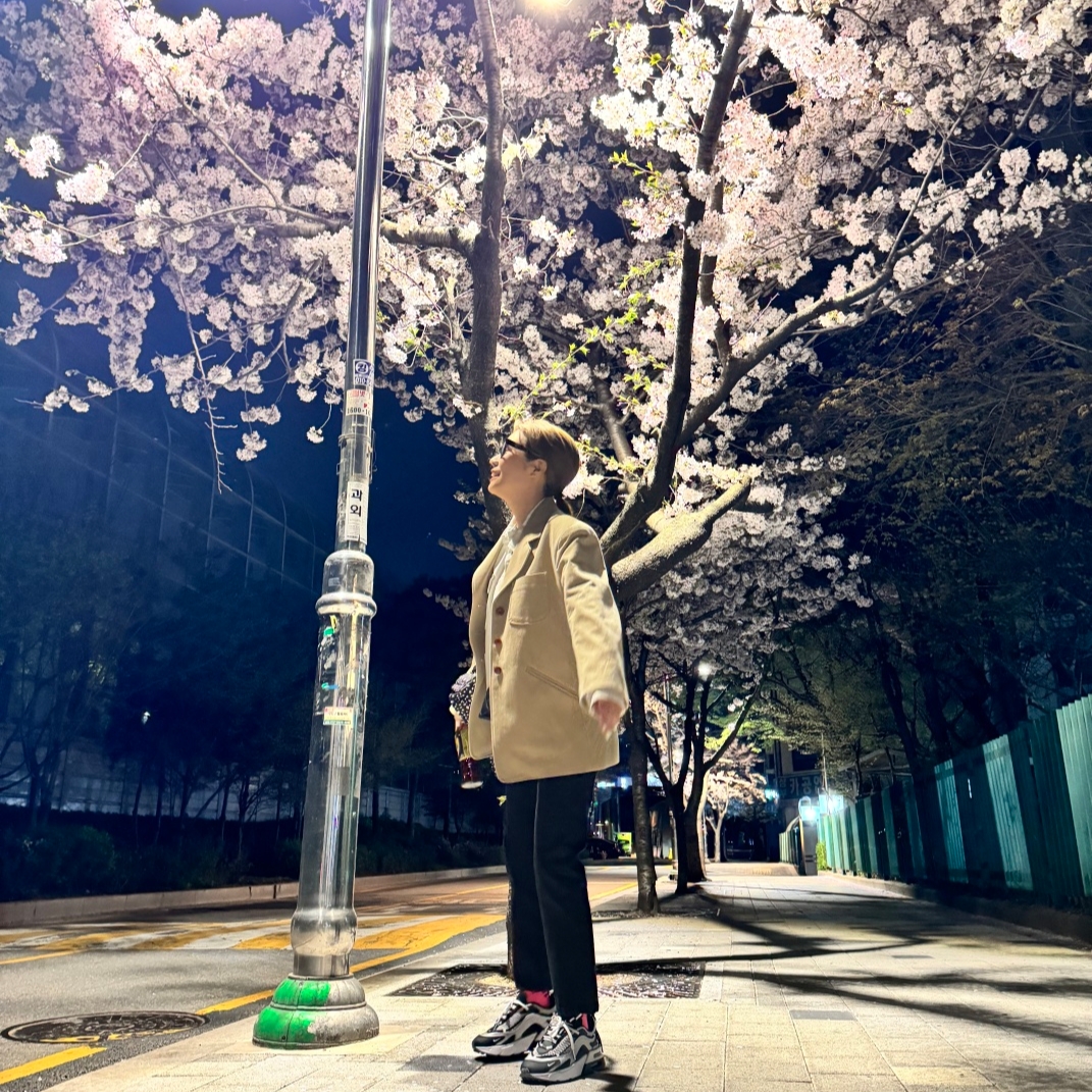 Notabag Original Sprinkle Black, (W) Nike Air Max Furyosa Silver and Black 착용 스타일 - 3