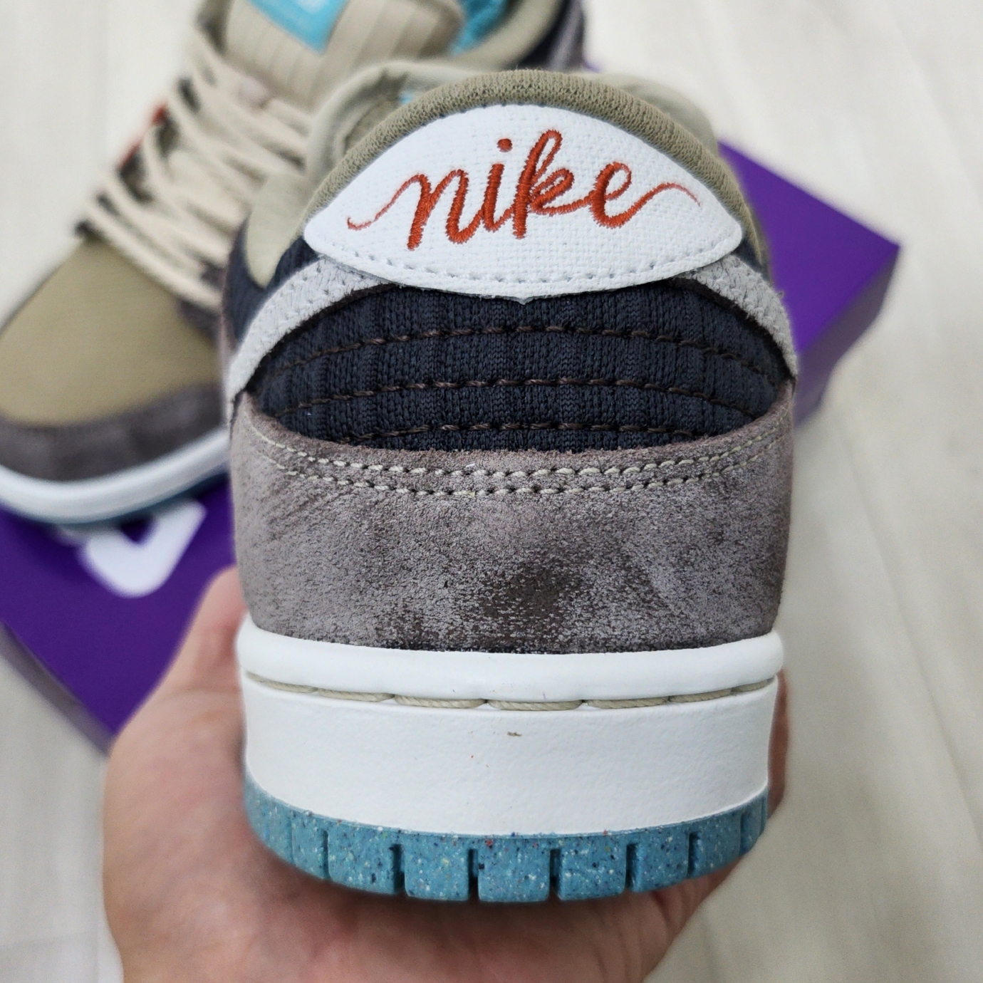 Nike SB Dunk Low Pro Big Money Saving 착용 스타일 - 3