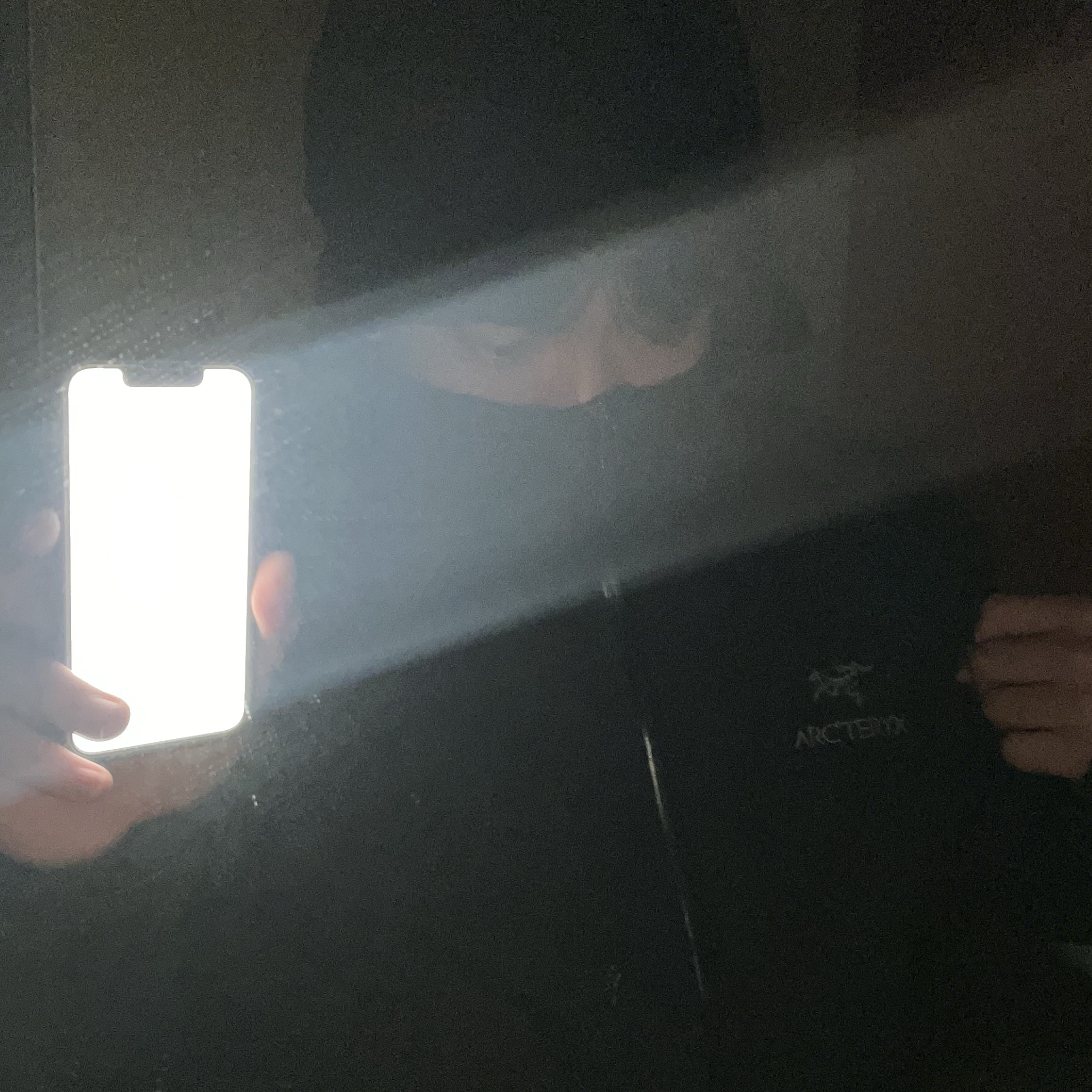 Arc'teryx Beta Jacket Black 착용 스타일