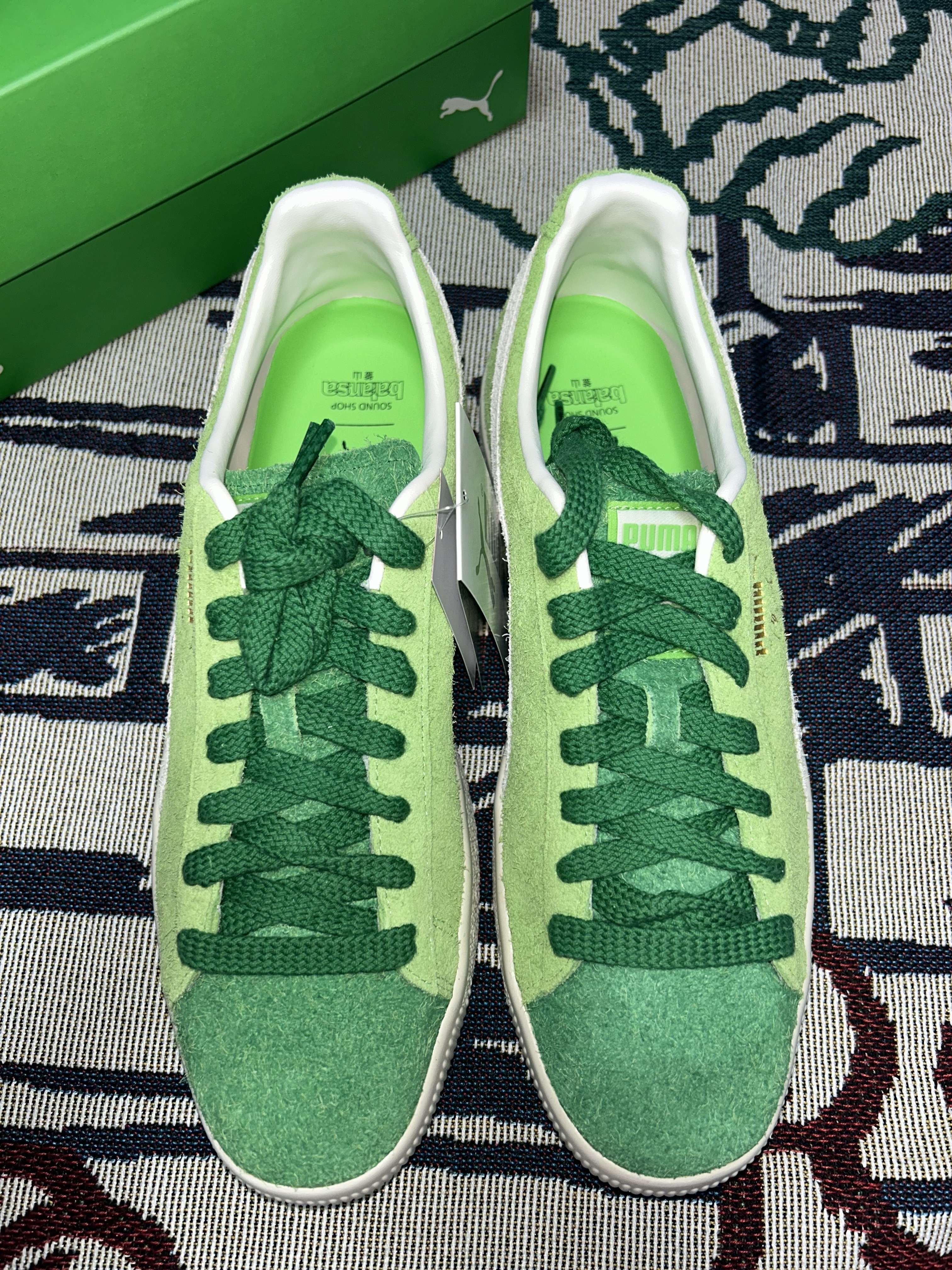 Puma x Balansa Clyde Pitch Green Frosted Ivory 착용 스타일 - 2