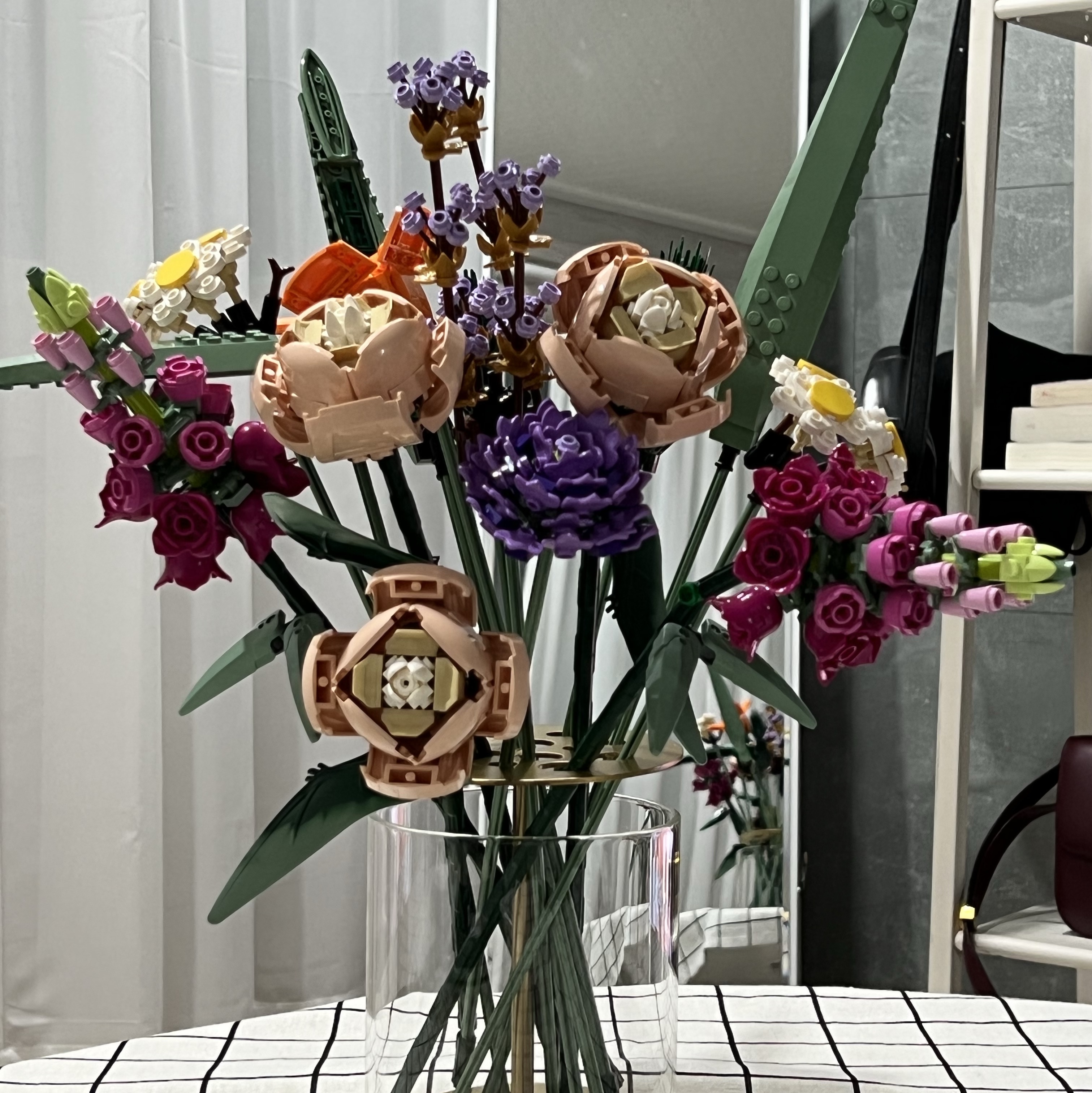 Lego Flower Bouquet 착용 스타일