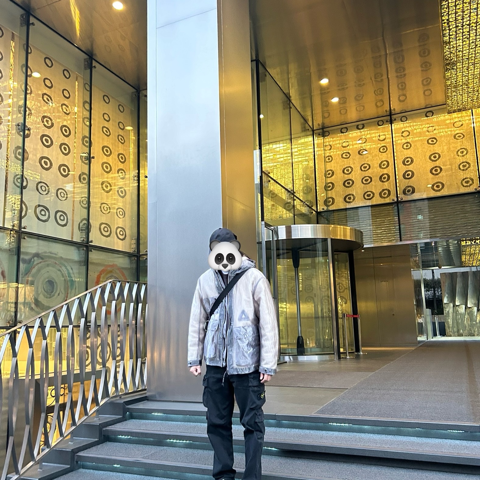 Palace x C.P. Company Kan-D Goggle Jacket Formal Gray - 23FW, Palace x C.P. Company Goggle P-Cap Black - 22FW 착용 스타일 - 2