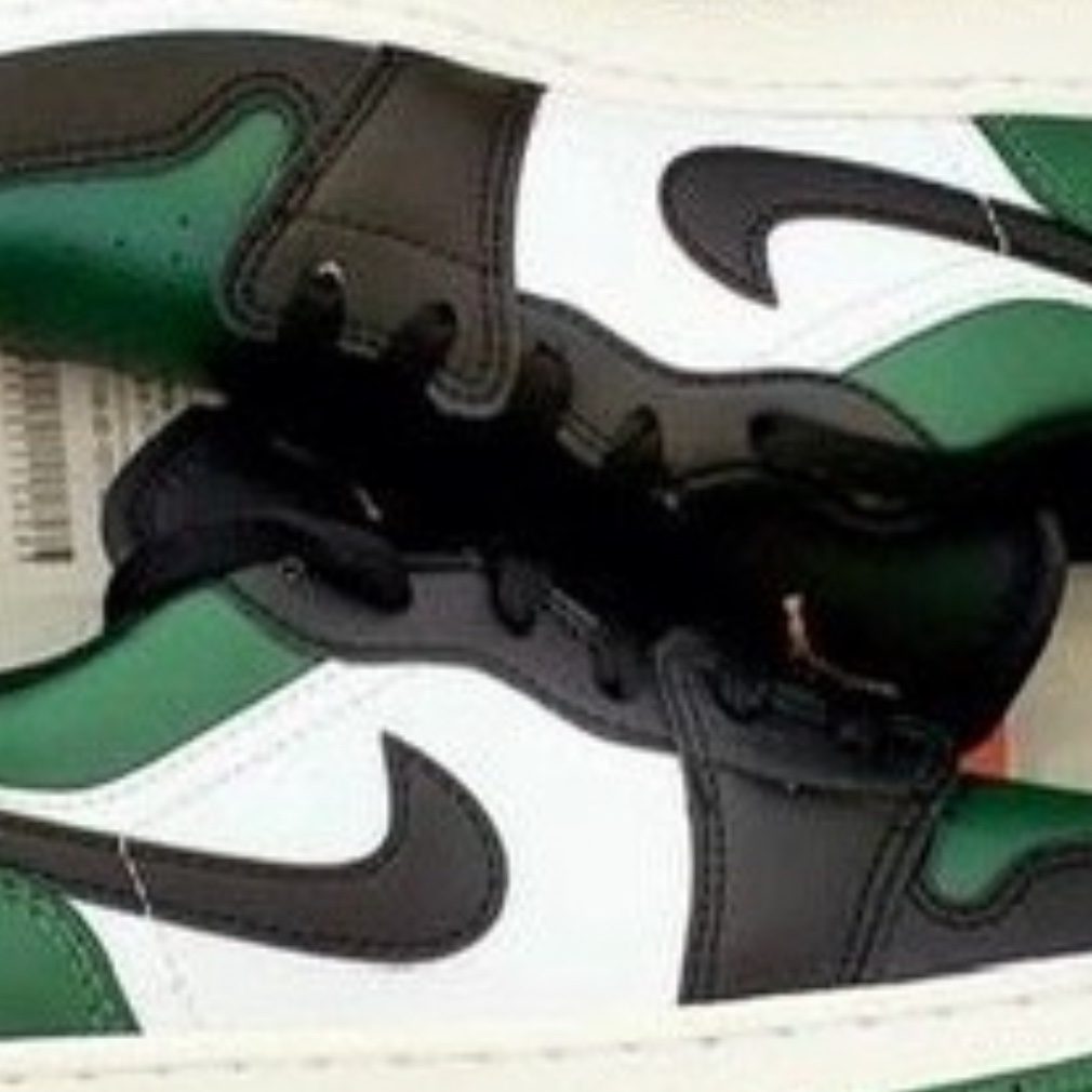 Jordan 1 Low Green Toe 착용 스타일