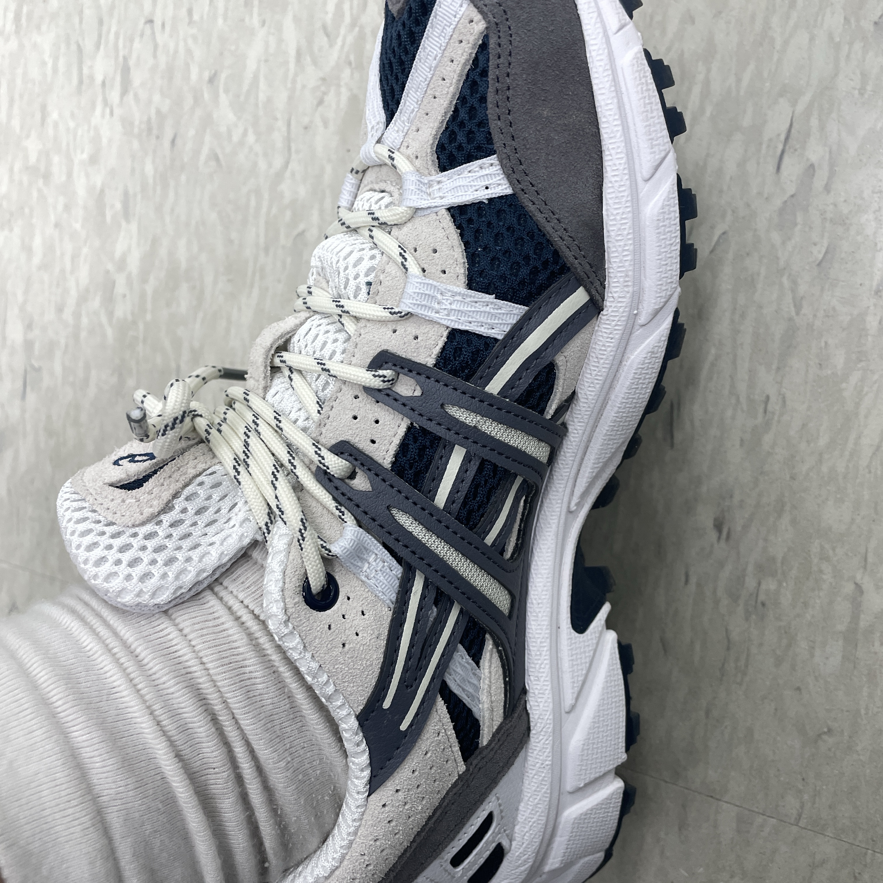 Asics Gel-Sonoma 15-50 French Blue 착용 스타일