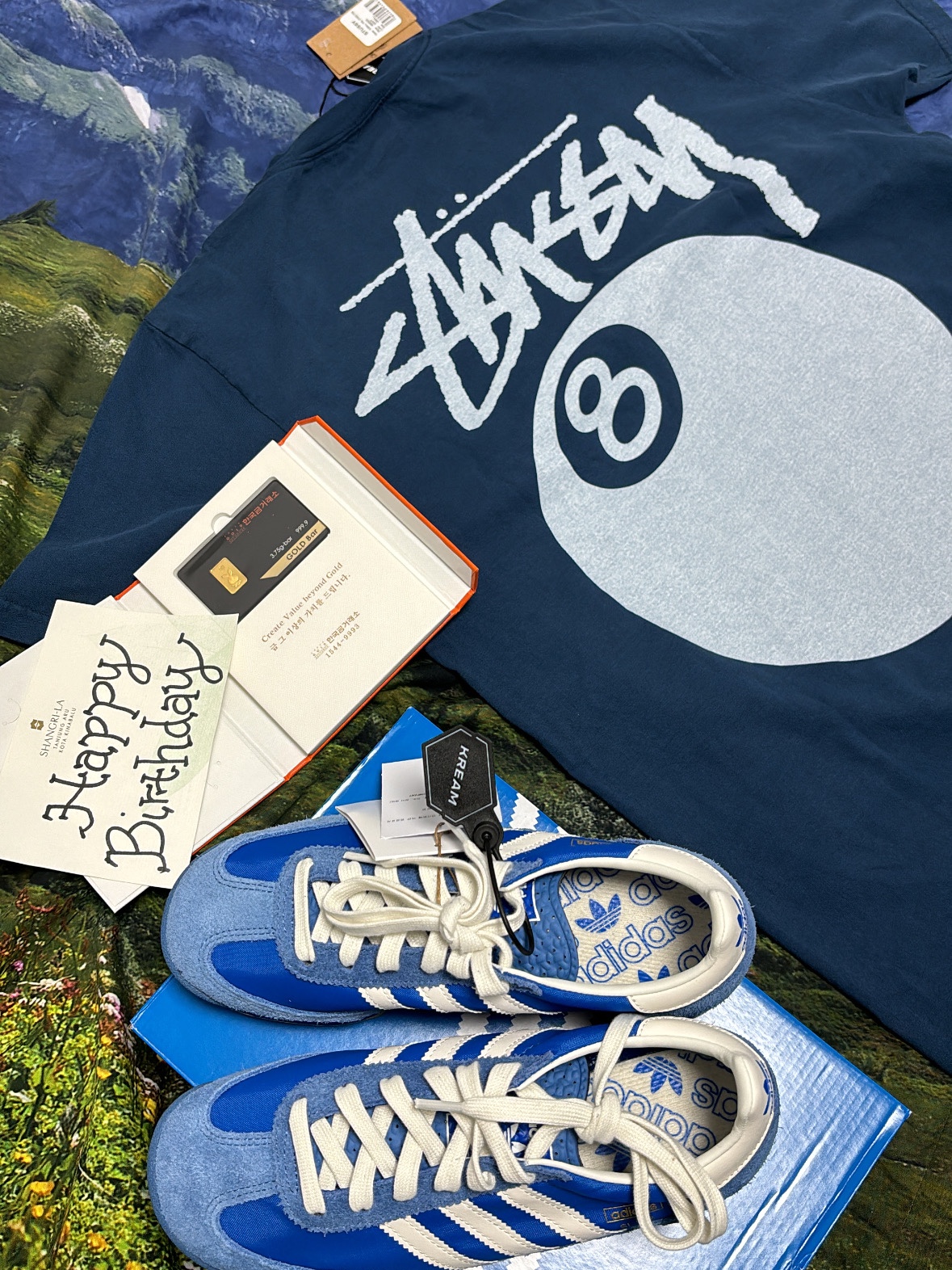 Stussy 8 Ball Pigment Dyed T-Shirt Navy, Adidas SL 72 RS Blue Core White 착용 스타일