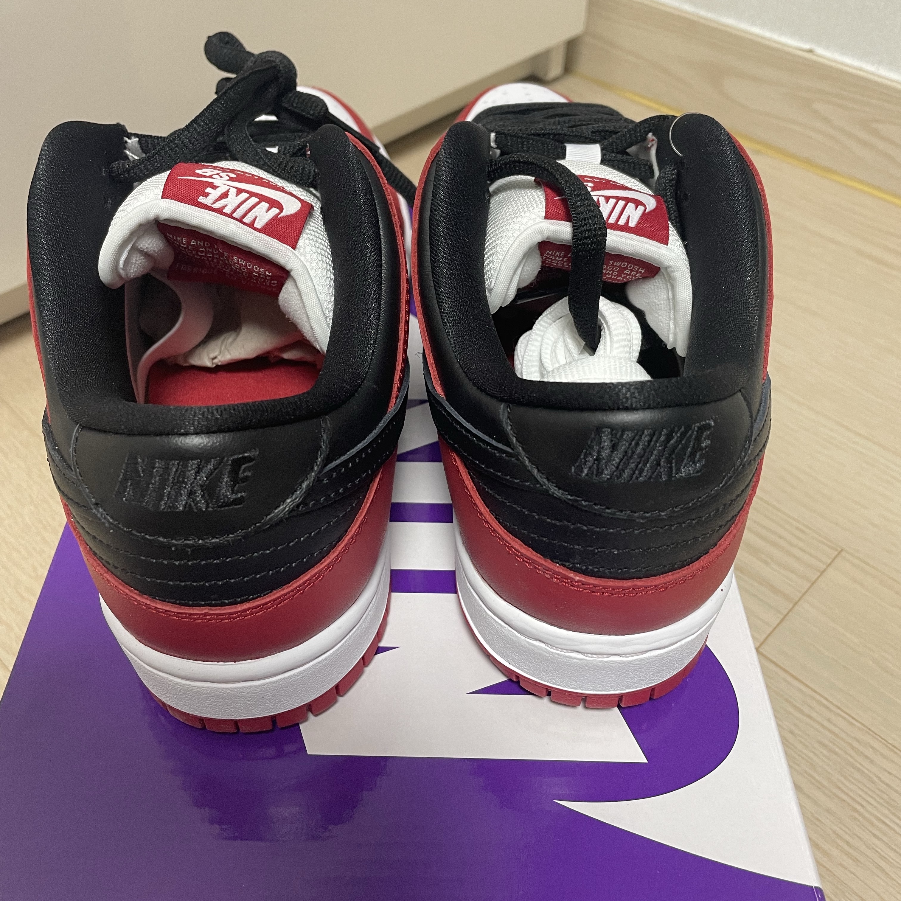 Nike SB Dunk Low Pro Chicago 착용 스타일 - 2